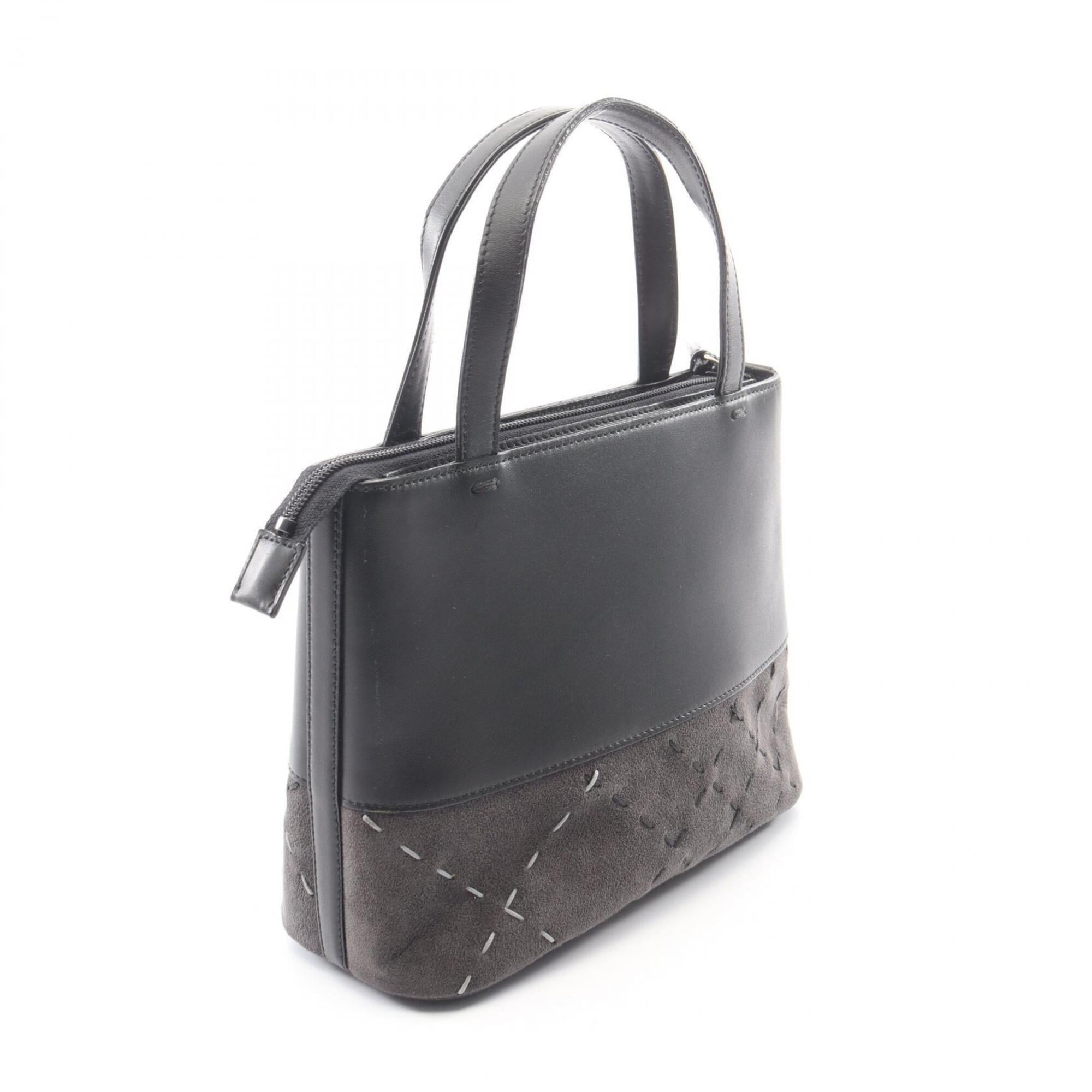 Burberry Black Leather Suede Handbag (Pre-Owned)