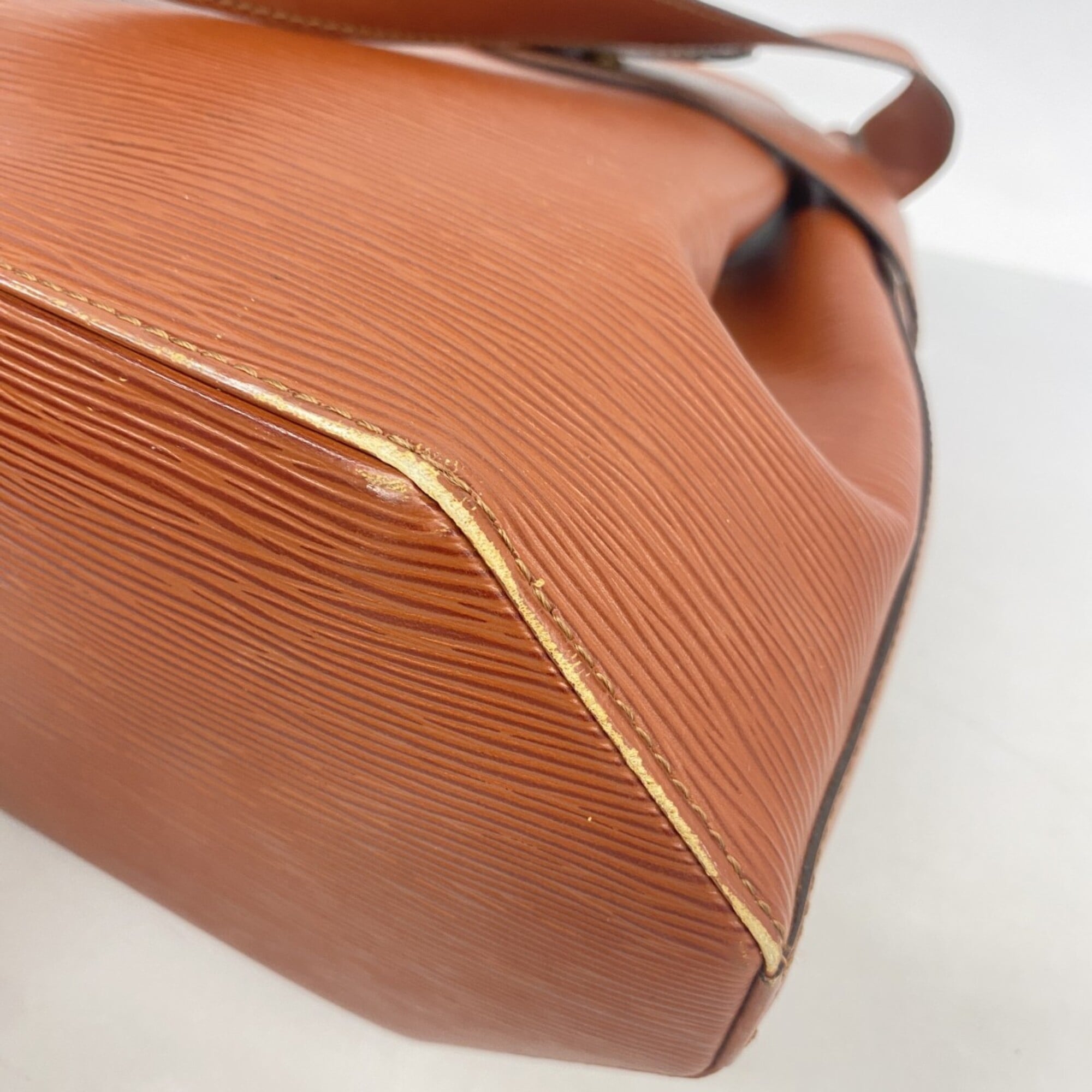 Louis Vuitton Kenyan Brown Shoulder Bag (Pre-Owned)
