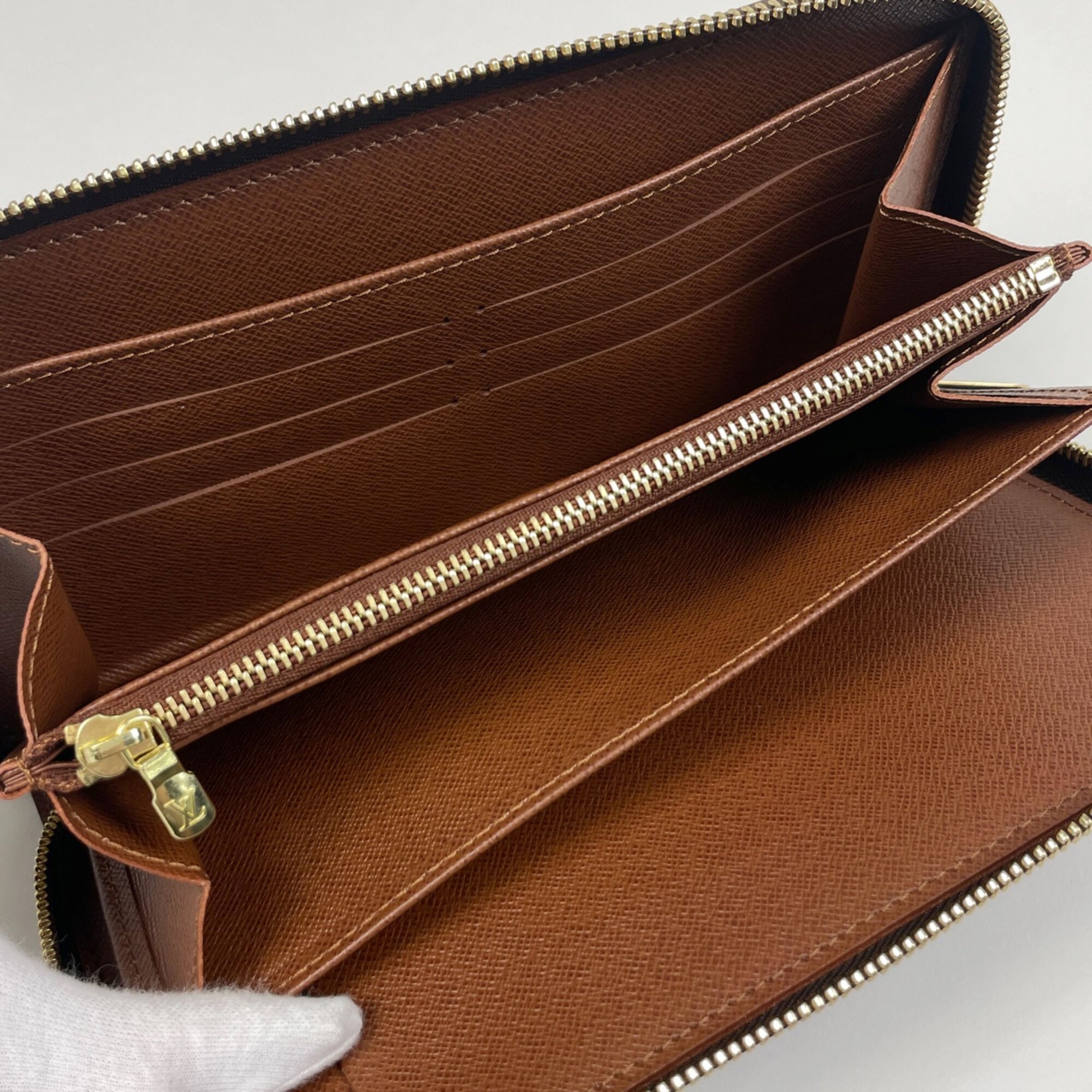 Louis Vuitton Monogram Brown Monogram Monogram Long Wallet (Bi-Fold) (Pre-Owned)