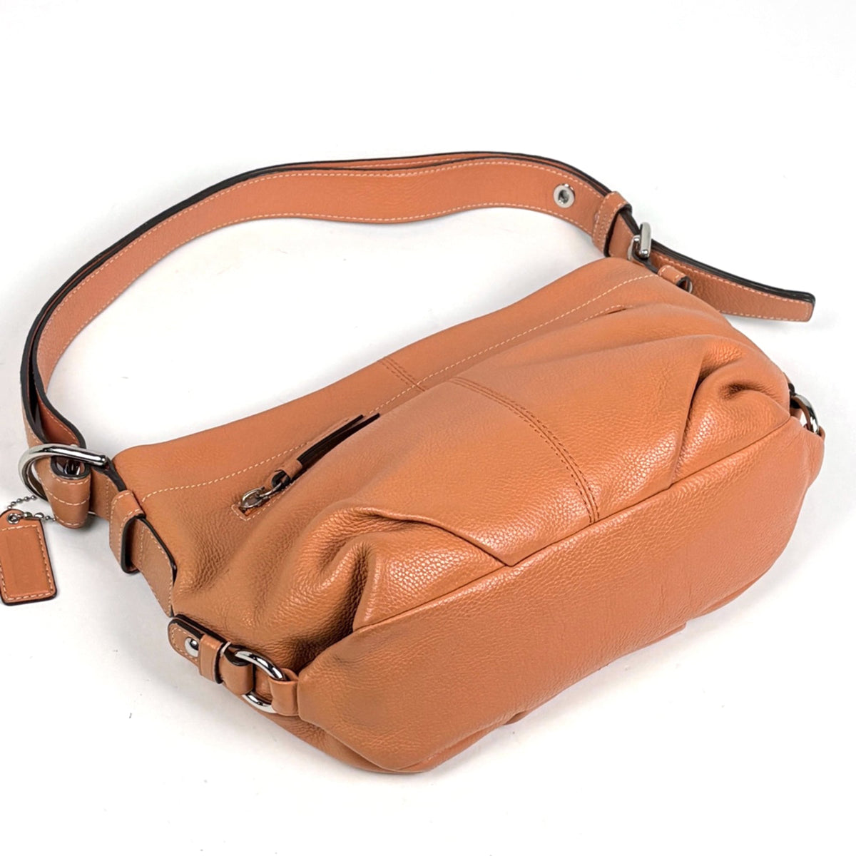 Coach Orange Leather Shoulder Bag (Pre-Owned)