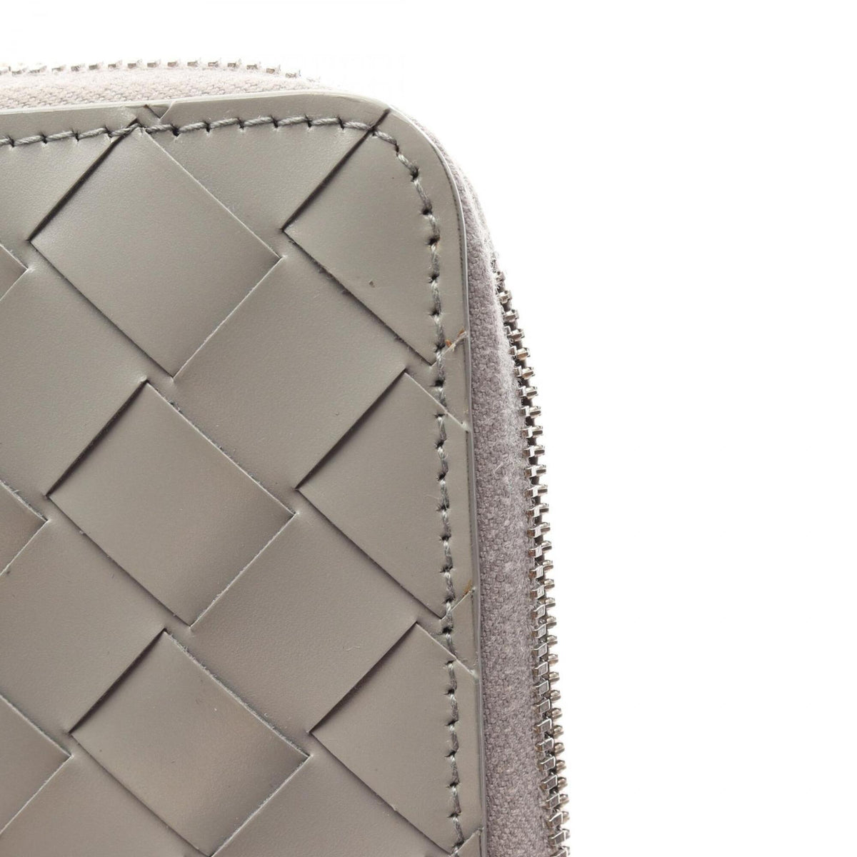 Bottega Veneta Gray Intrecciato Long Wallet (Bi-Fold) (Pre-Owned)