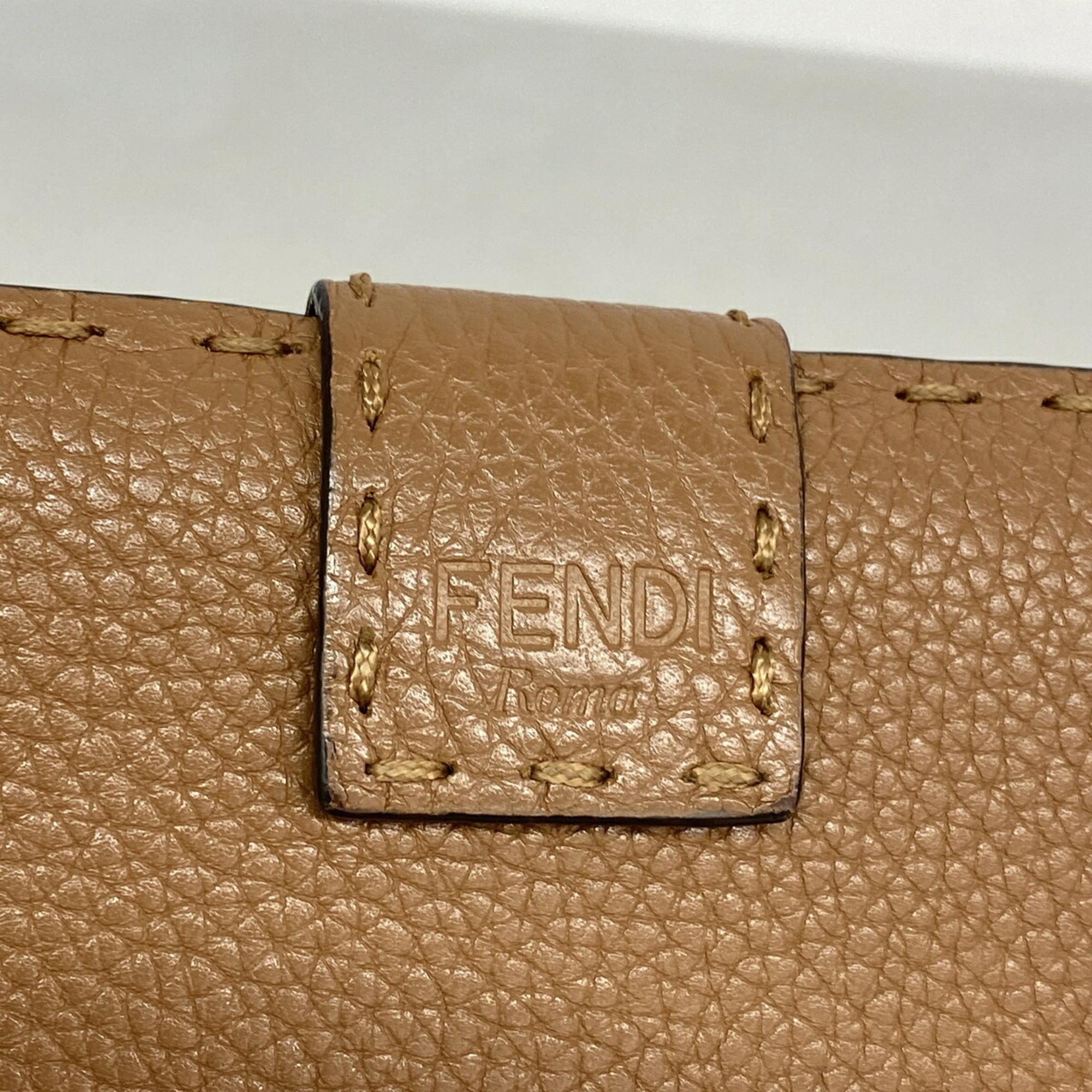 Fendi Brown Leather Long Wallet (Bi-Fold) (Pre-Owned)