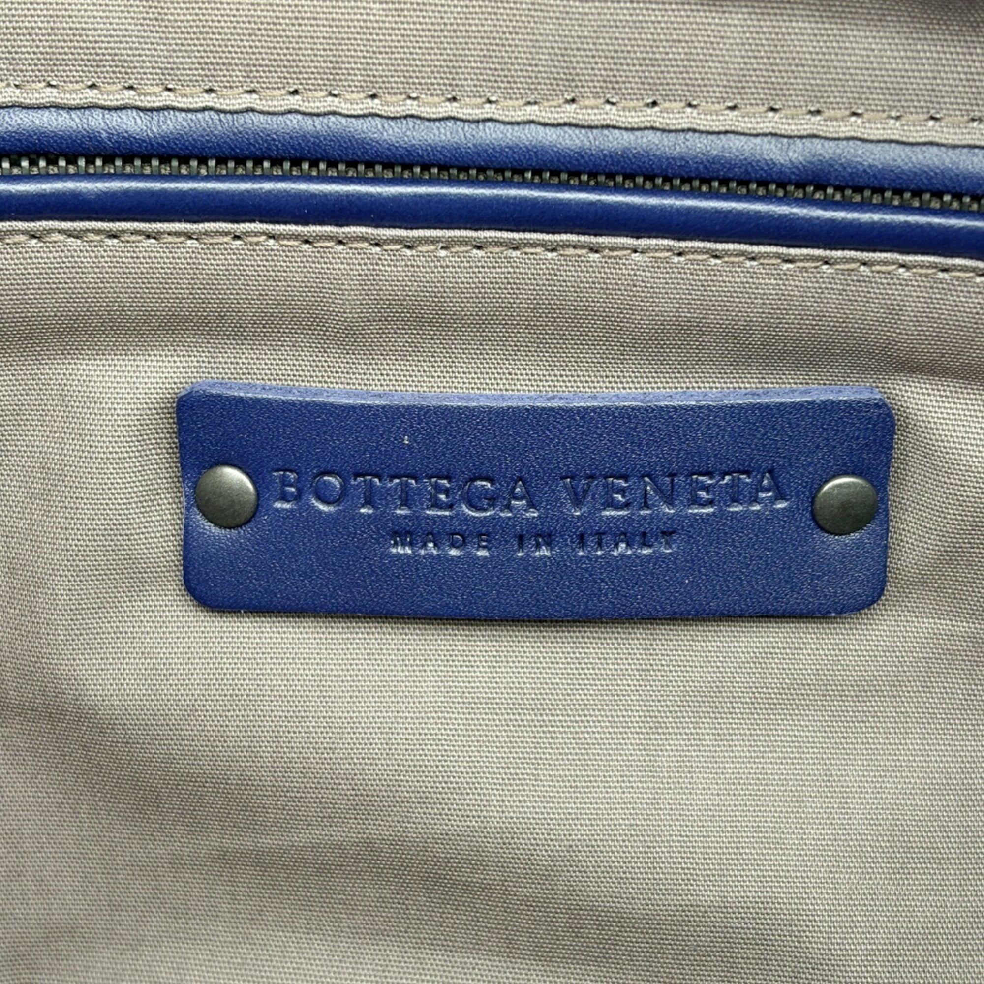 Bottega Veneta Intrecciato Navy Leather Pouch (Pre-Owned)