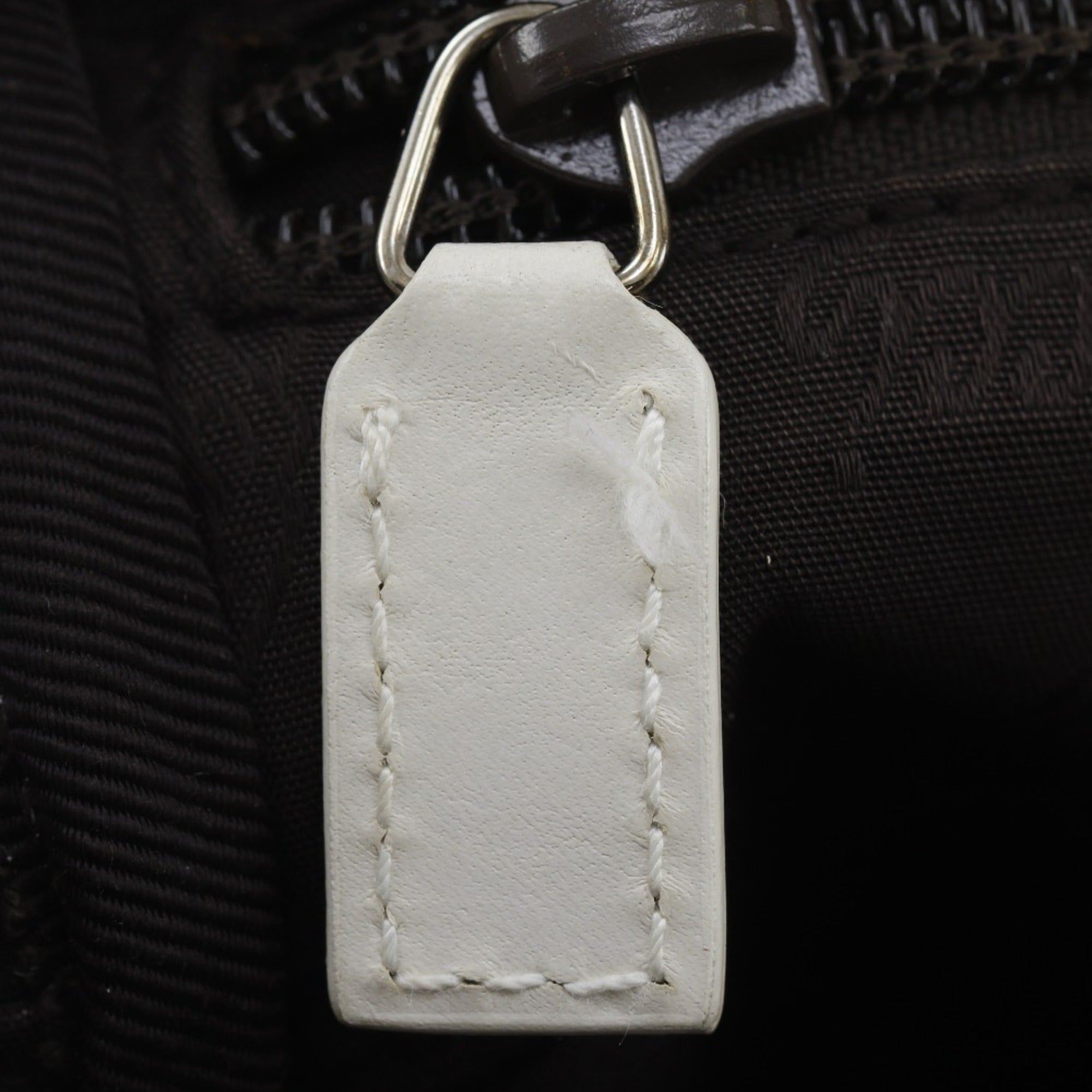 Gucci White Gg Imprimé Pvc Shoulder Bag (Pre-Owned)