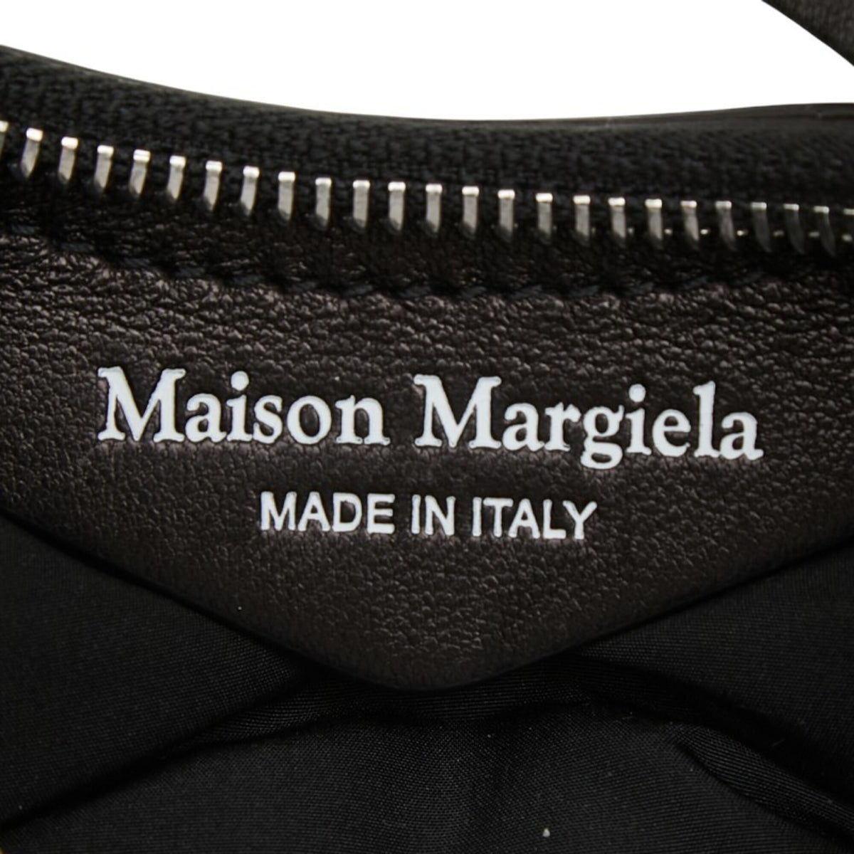 Maison Margiela Black Leather Shoulder Bag (Pre-Owned)