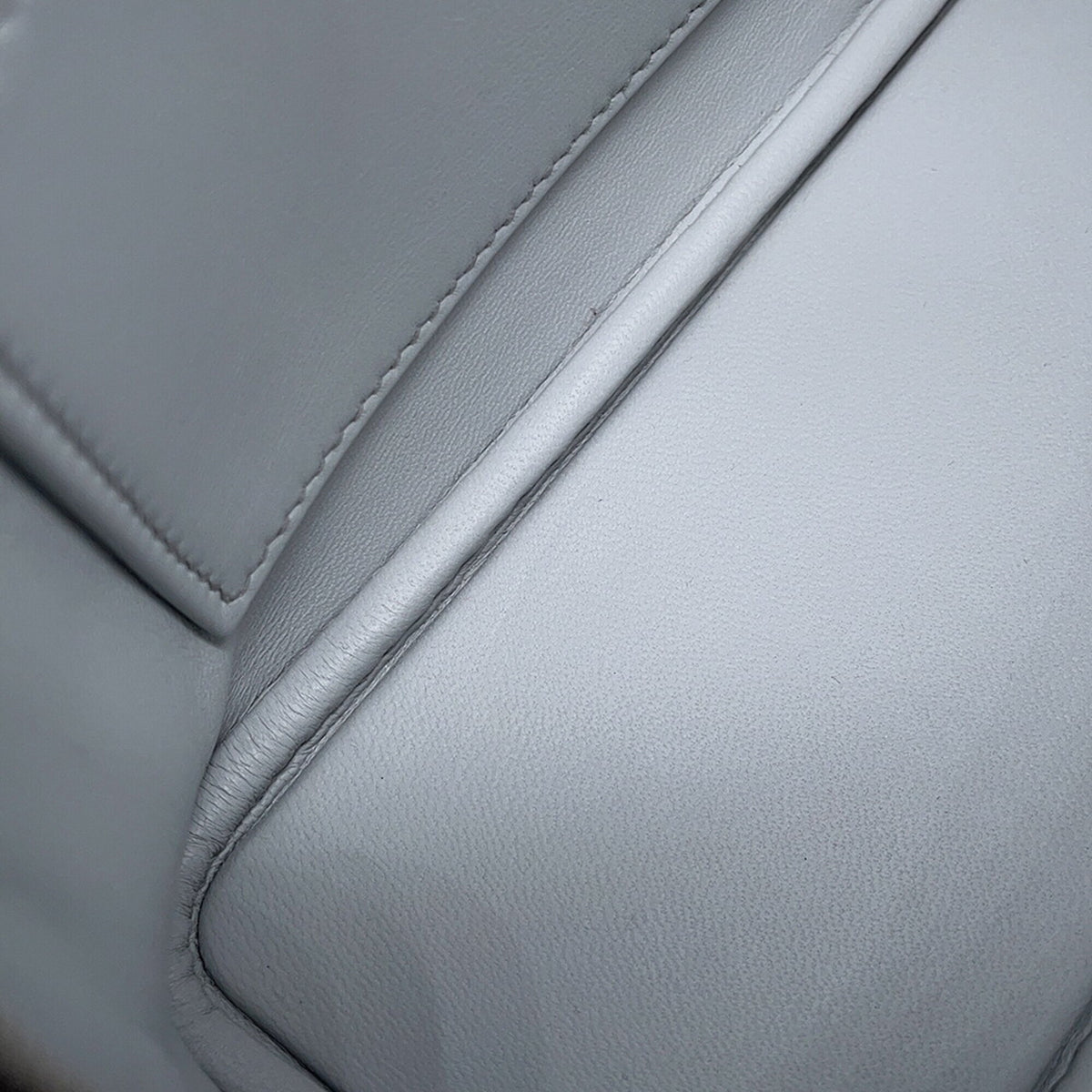 Hermes Argent Chevre Leather Handbag (Pre-Owned)