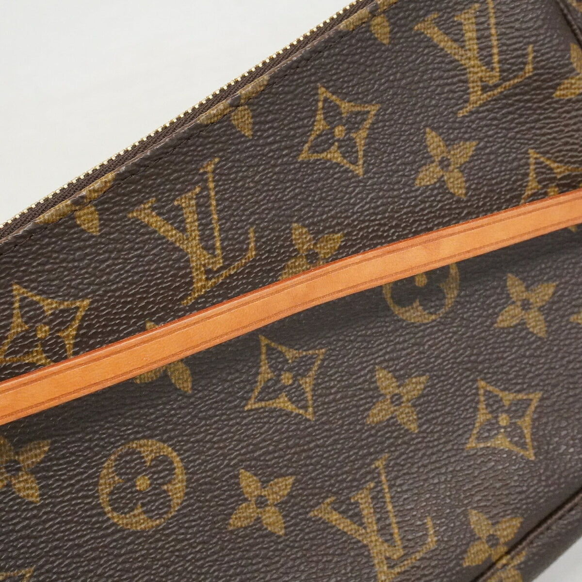 Louis Vuitton Brown Pouch (Pre-Owned)