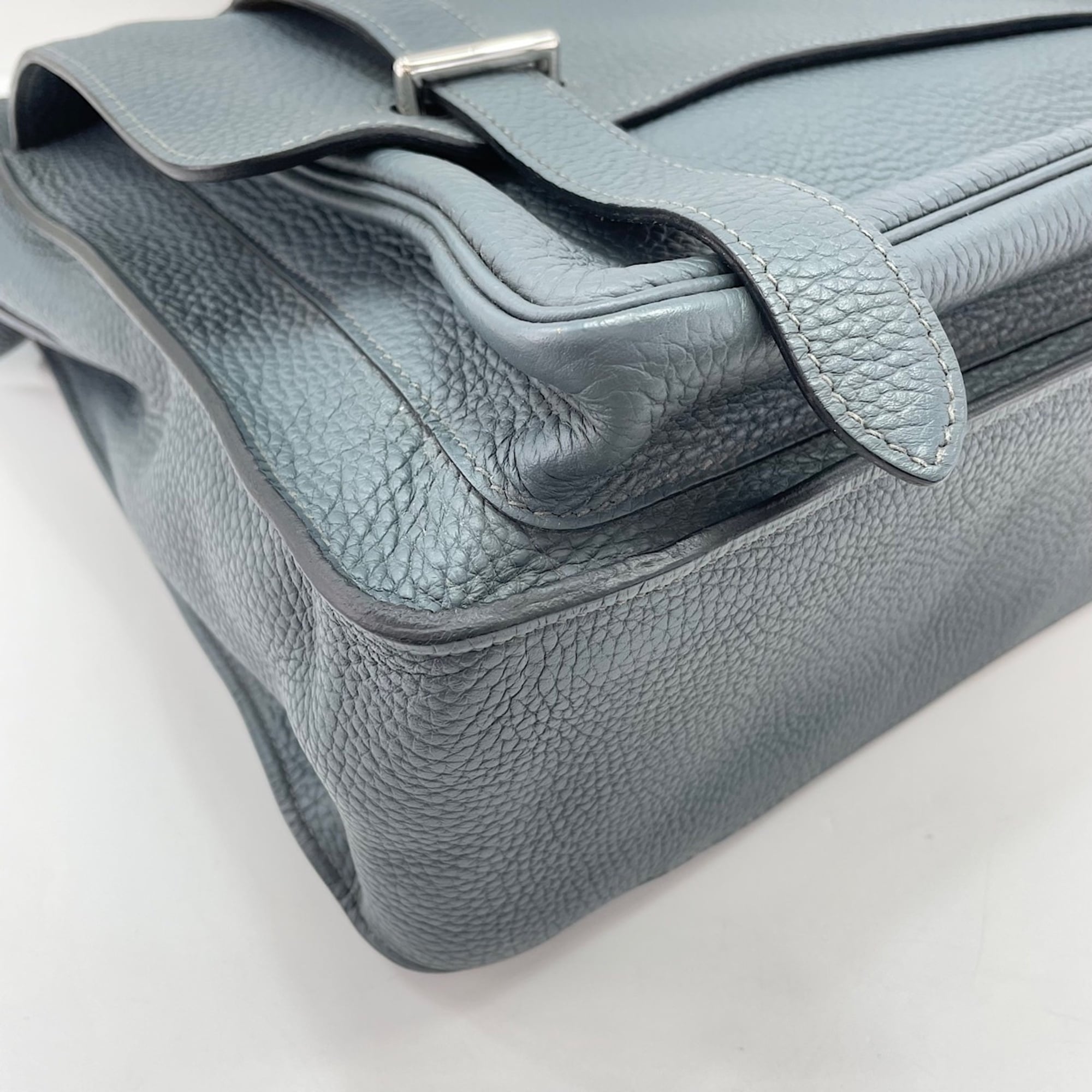 Hermes Gray Shoulder Bag (Pre-Owned)