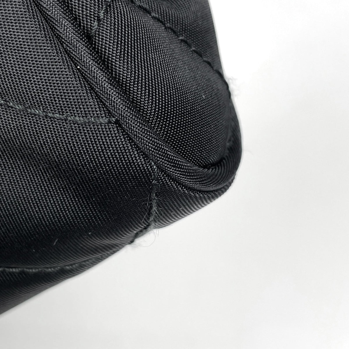 Prada Black Nero Quilting Nylon Shoulder Bag (Pre-Owned)