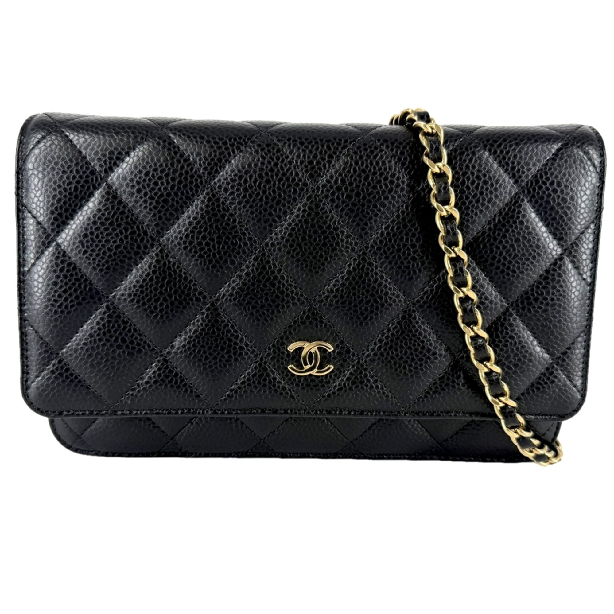 Chanel Matelasse Black Grained Calfskin Shoulder Bag (Pre-Owned)
