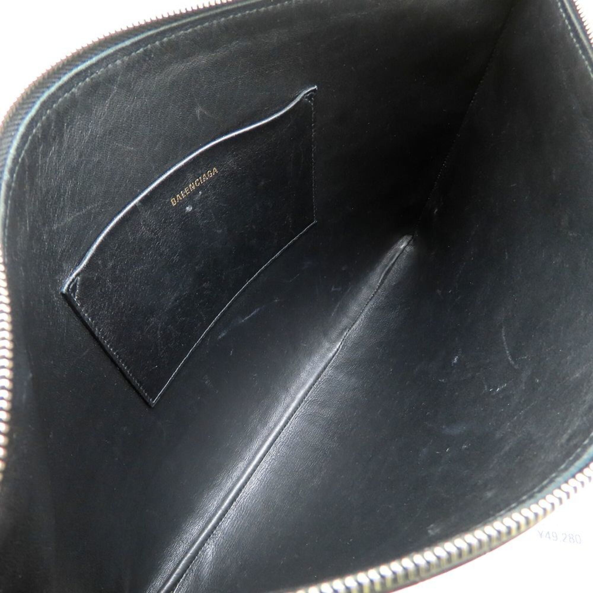 Balenciaga Black Leather Clutch Bag (Pre-Owned)
