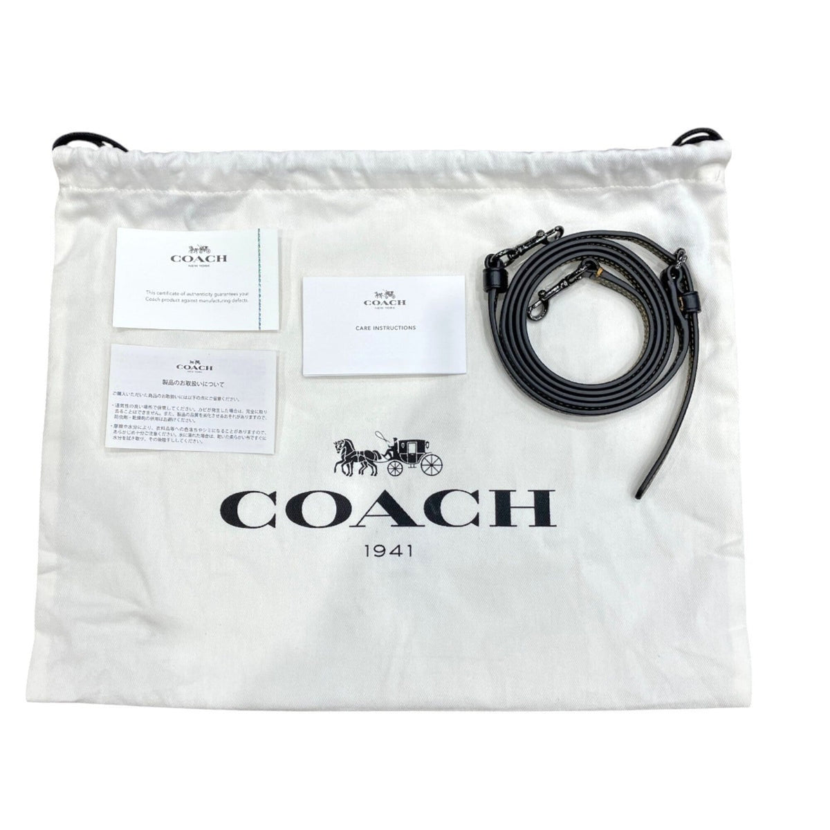 Coach Black Leather Shoulder Bag (Pre-Owned)