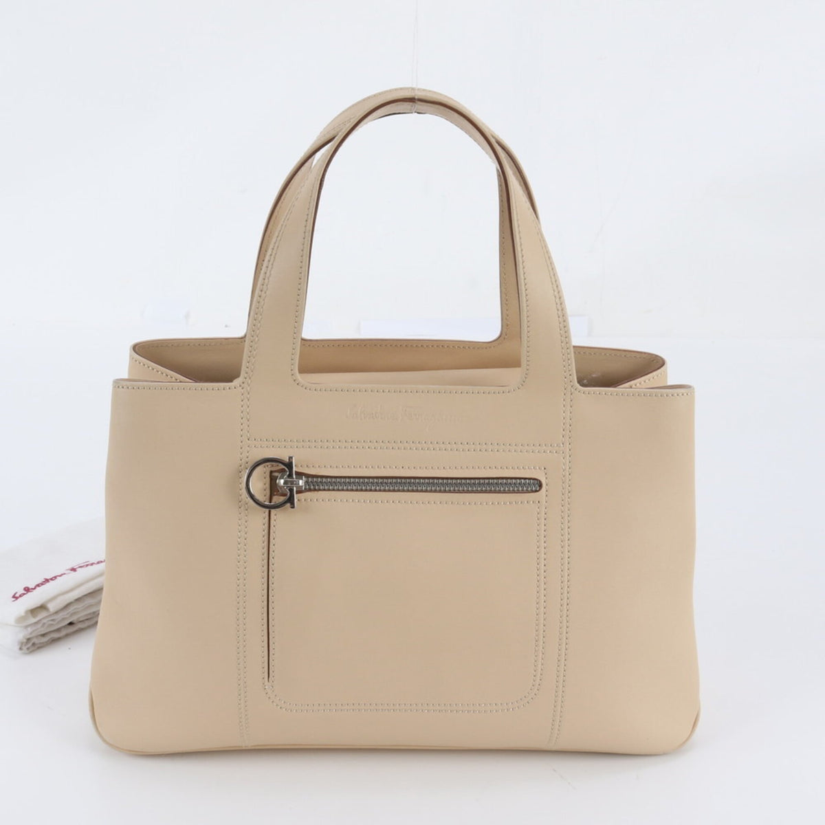 Salvatore Ferragamo Beige Leather Handbag Tote Bag (Pre-Owned)