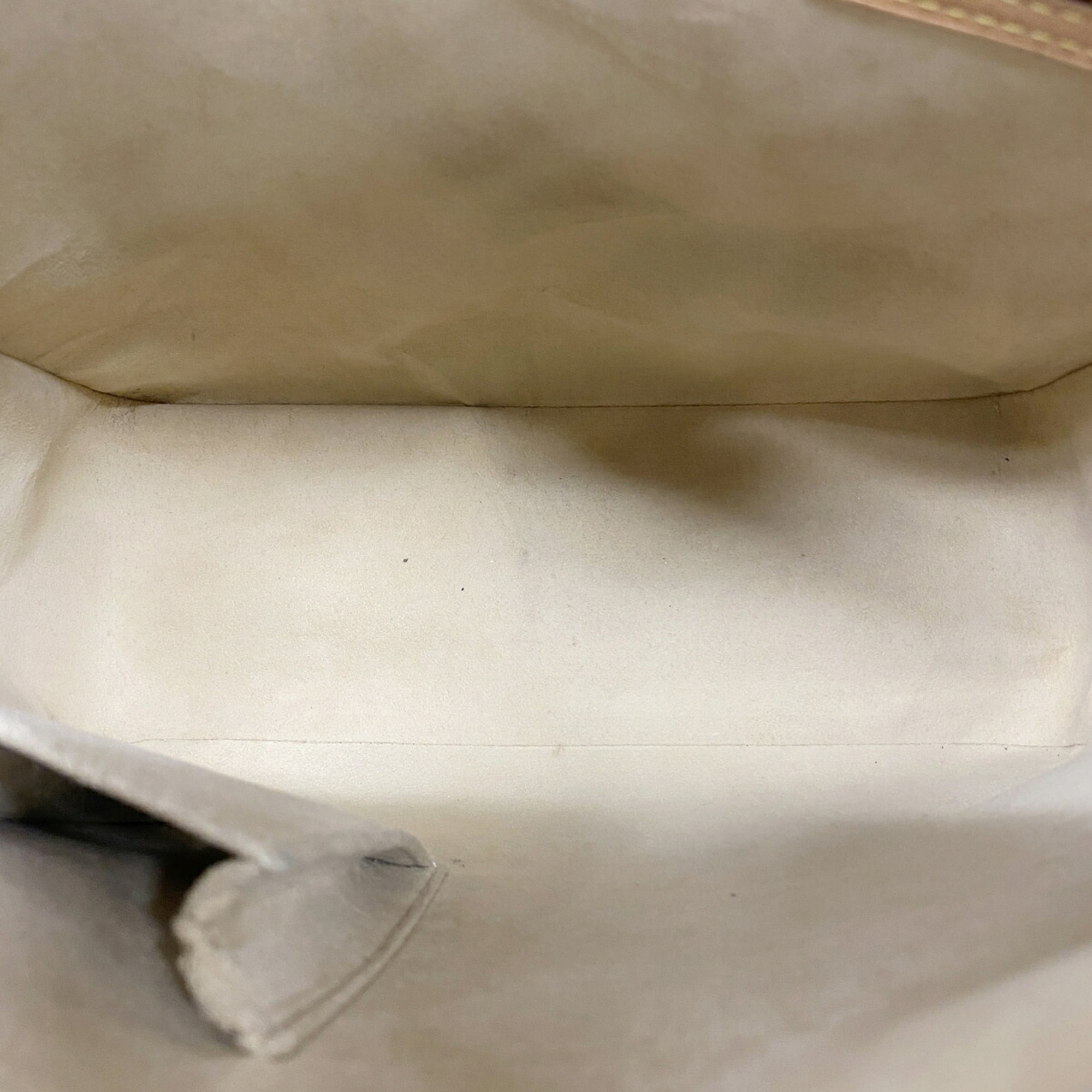 Louis Vuitton Brown Shoulder Bag (Pre-Owned)
