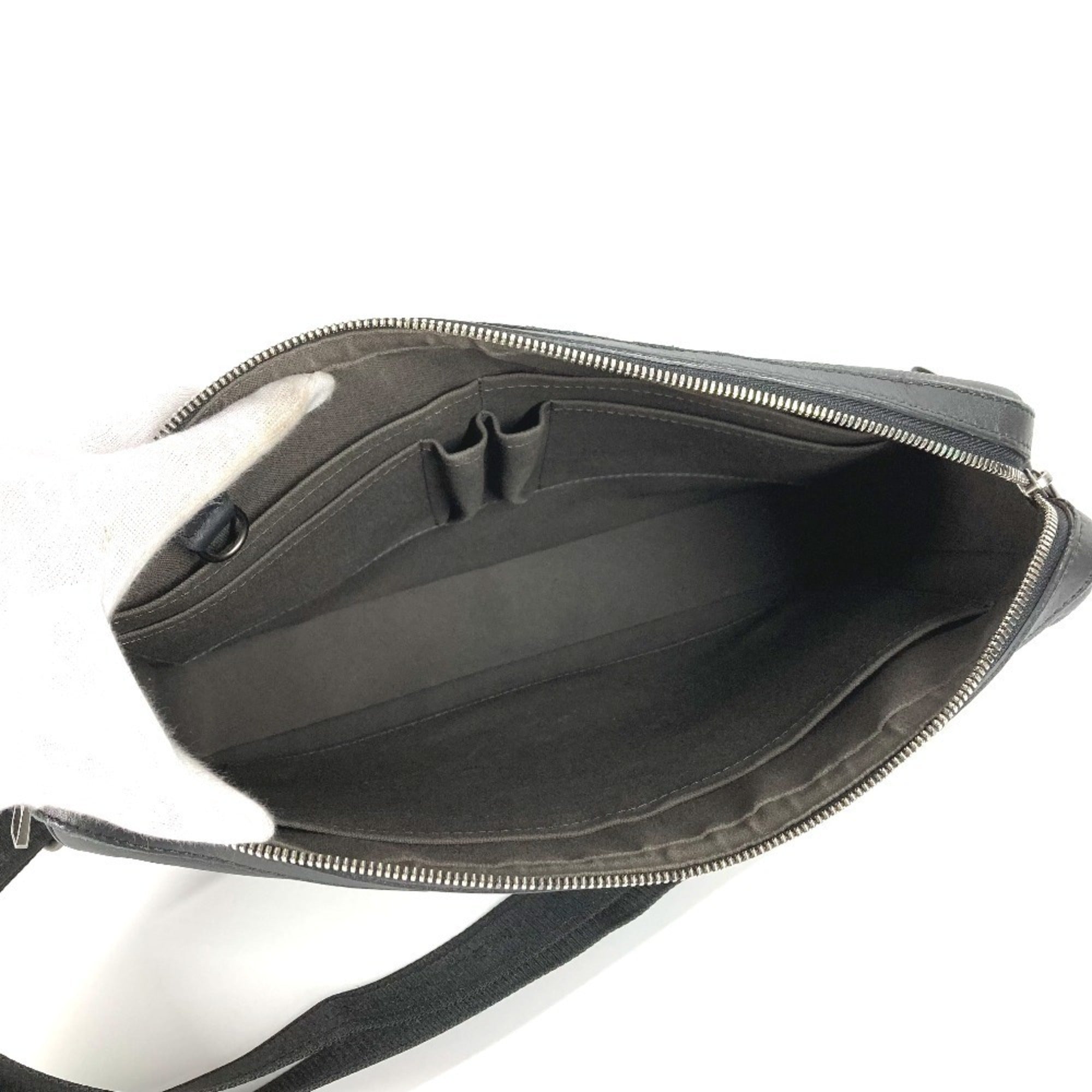 Louis Vuitton Black Galle Onyx Damier Infini Messenger Bag Shoulder Bag (Pre-Owned)