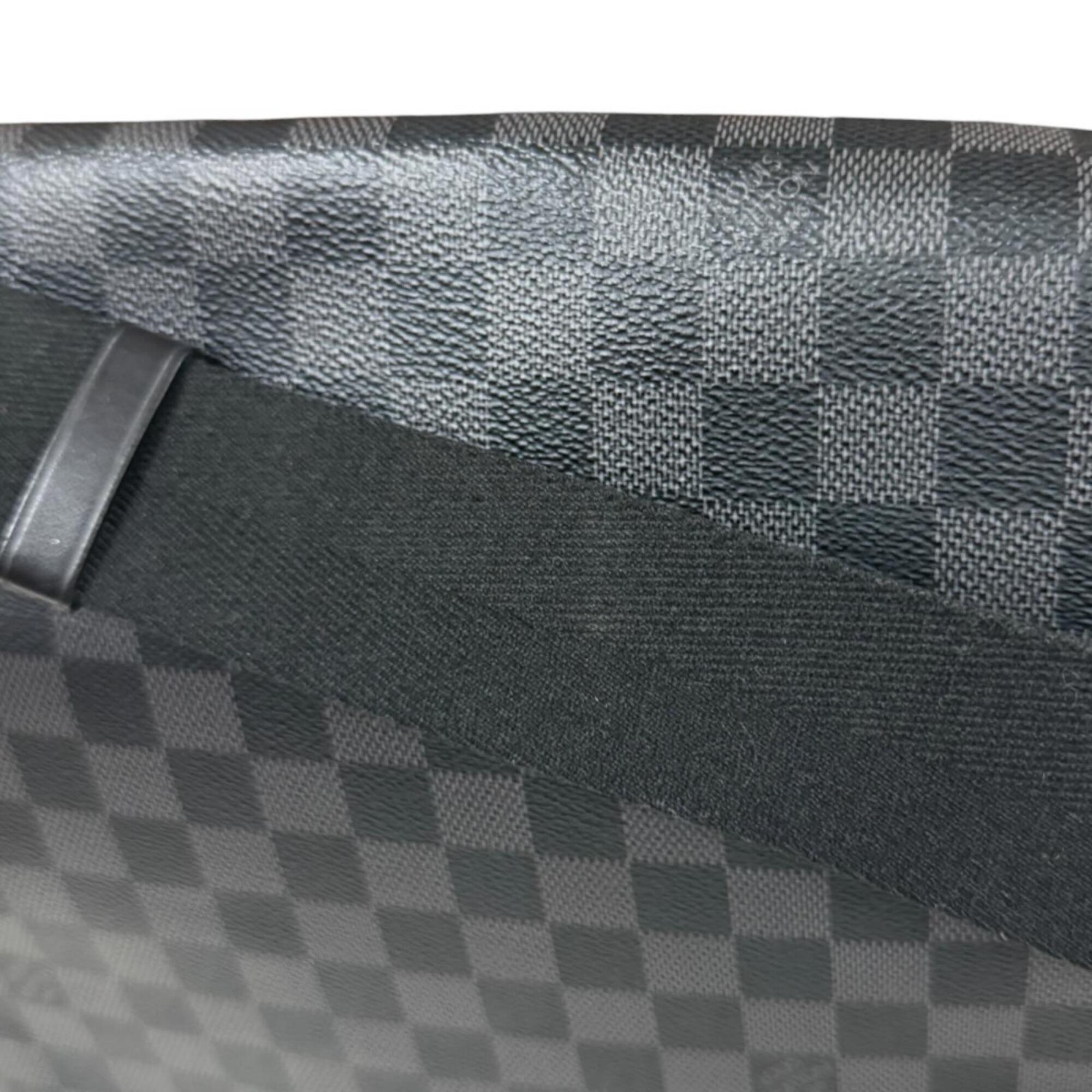 Louis Vuitton Damier Graphite Black Gray Damier Graphite Shoulder Bag (Pre-Owned)