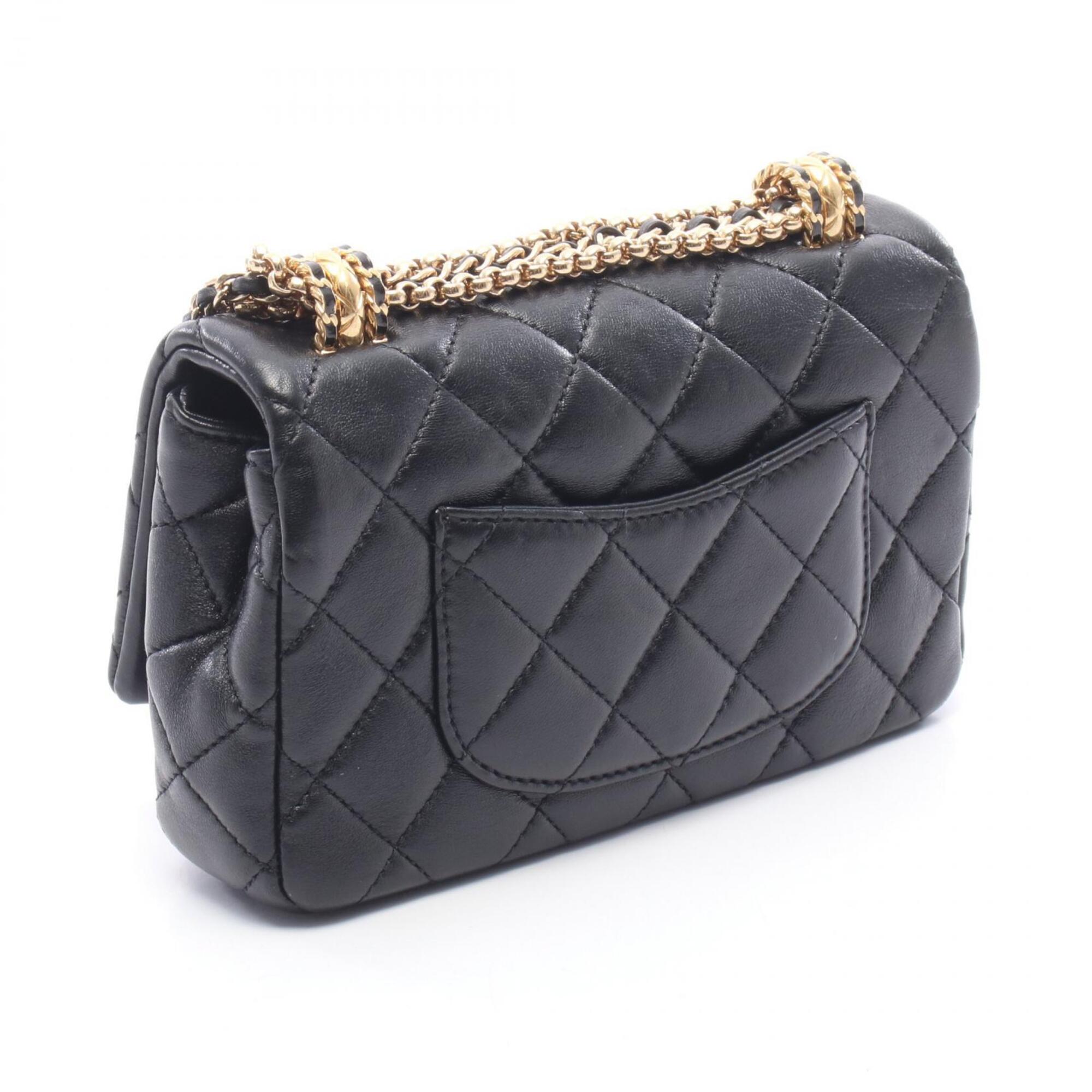 Chanel Black Leather Handbag Shoulder Bag (Pre-Owned)