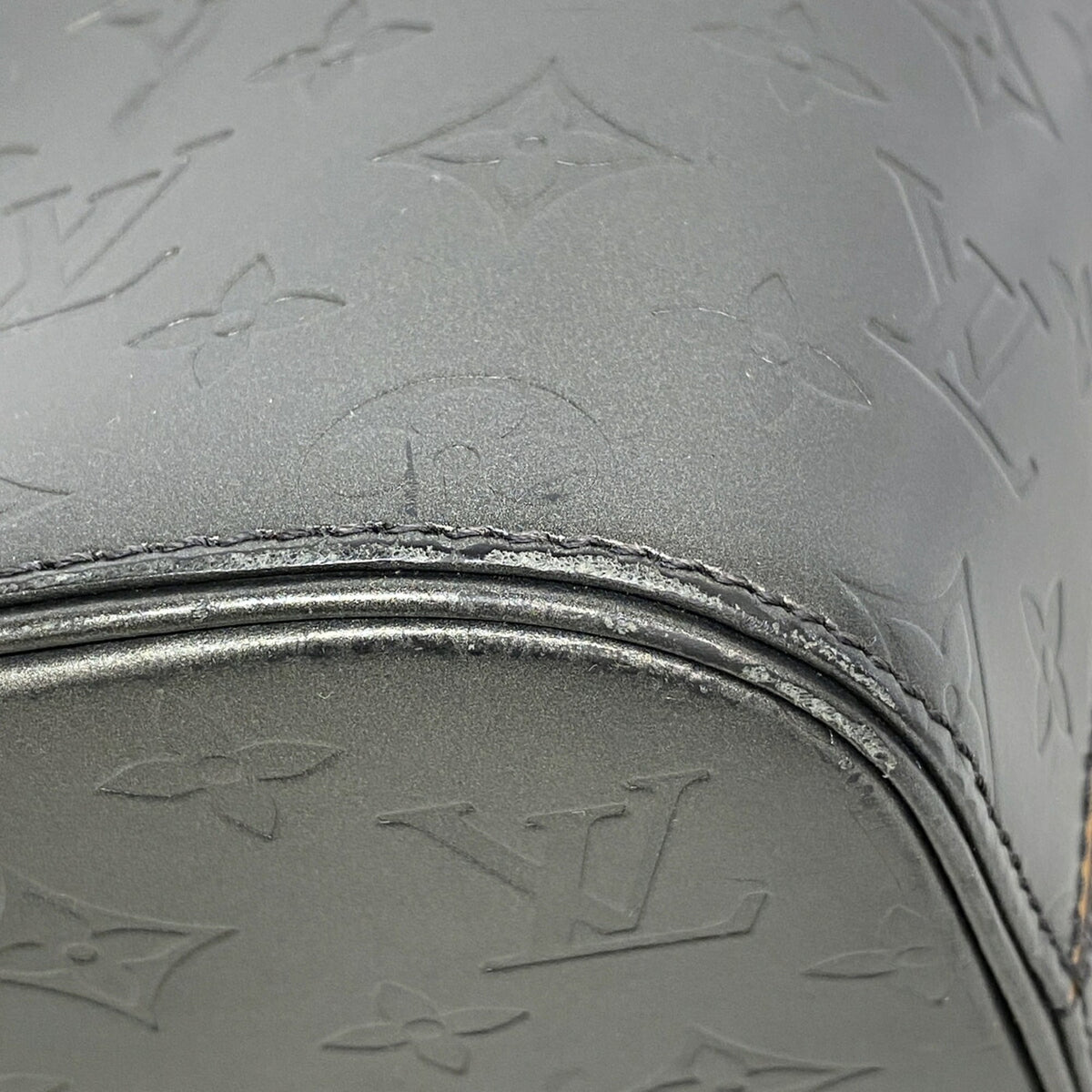 Louis Vuitton Noir Tote Bag (Pre-Owned)