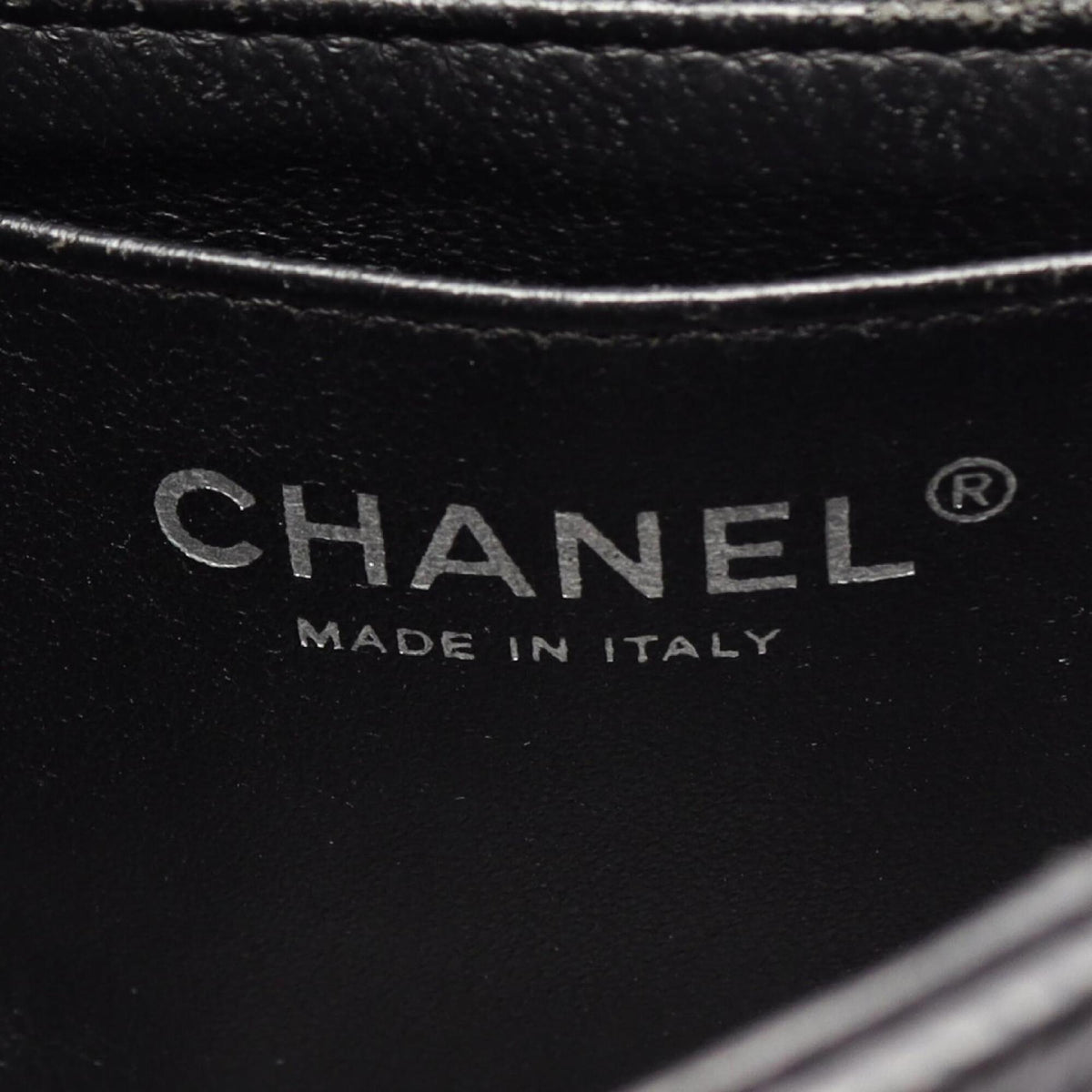 Chanel Black Grained Calfskin Handbag Shoulder Bag (Pre-Owned)