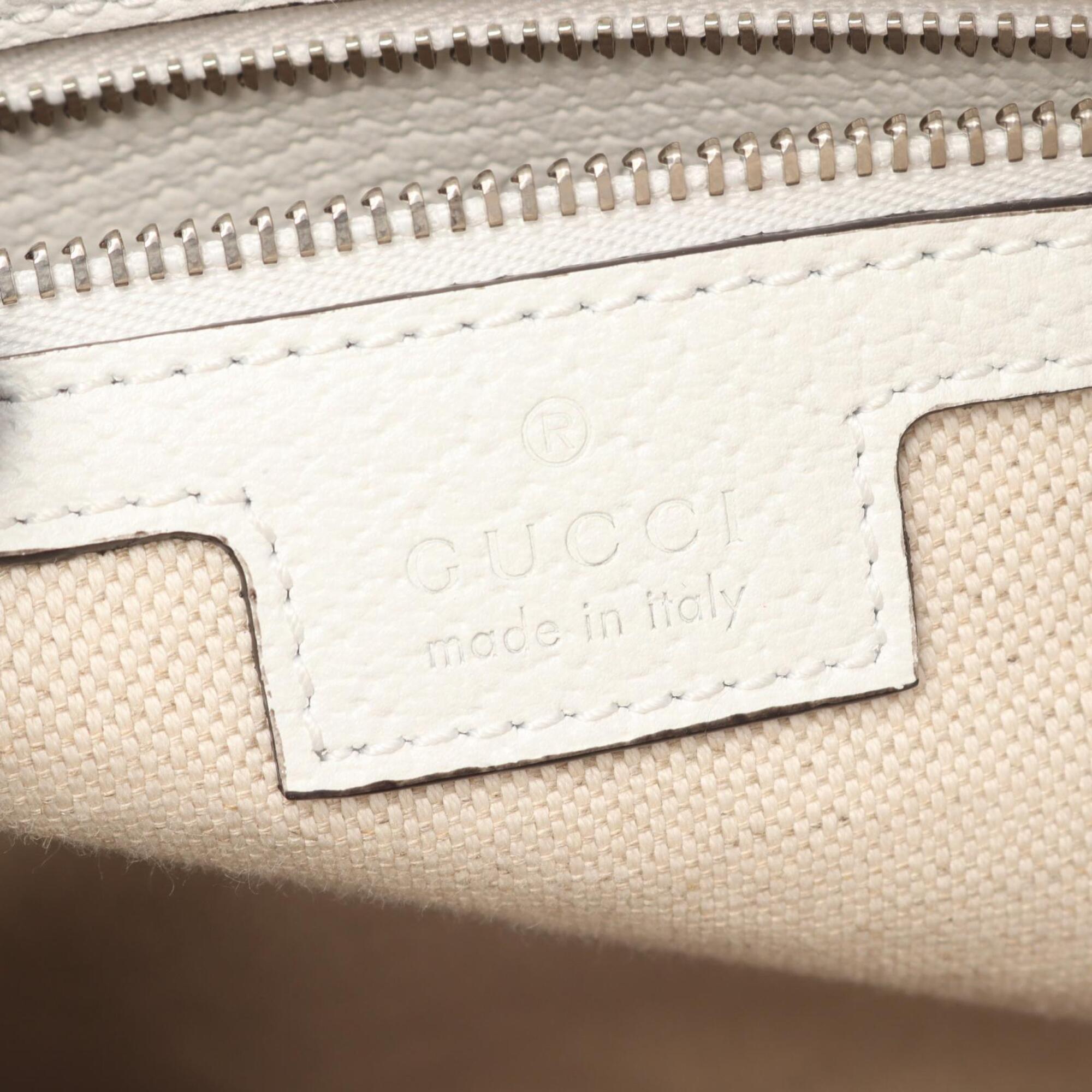 Gucci White Gg Supreme Leather Handbag Shoulder Bag (Pre-Owned)