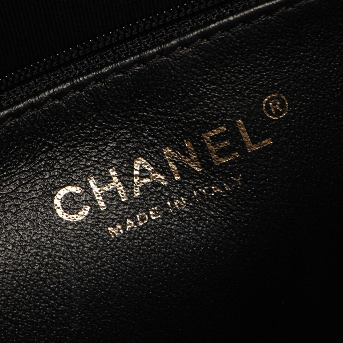 Chanel Black Grained Calfskin Handbag Tote Bag (Pre-Owned)