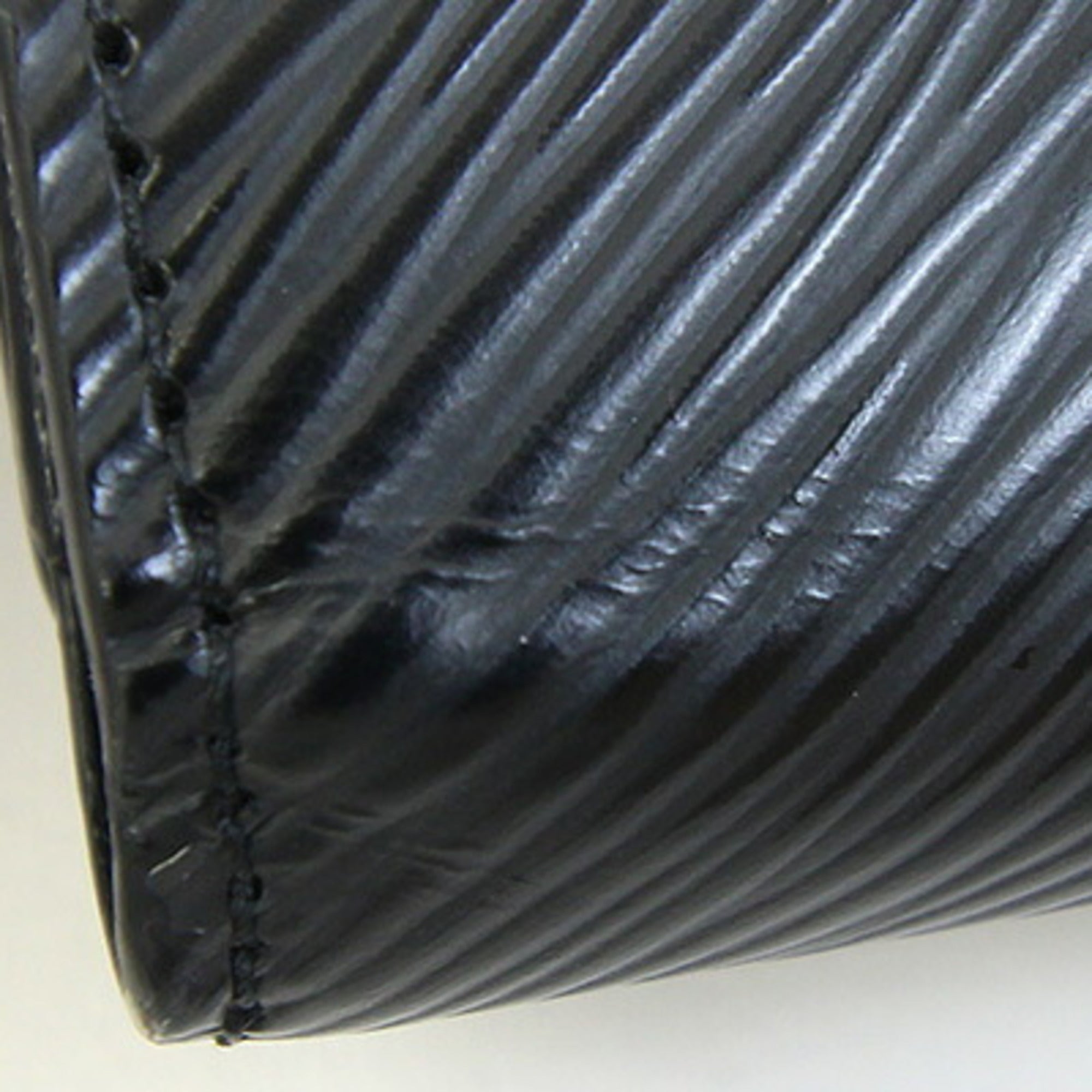 Louis Vuitton Noir Epi Leather Wallet (Tri-Fold) (Pre-Owned)