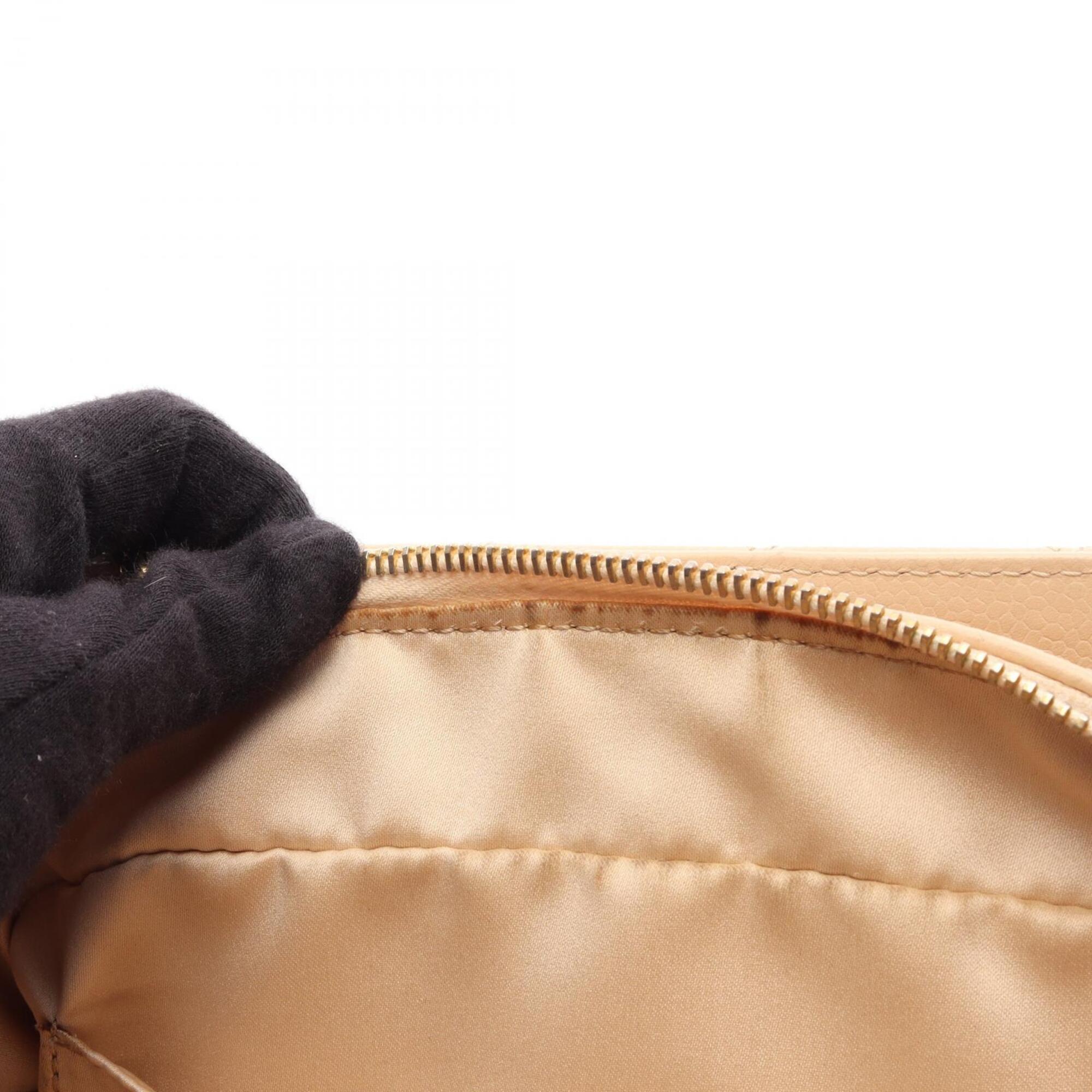 Chanel Beige Leather Handbag Shoulder Bag (Pre-Owned)
