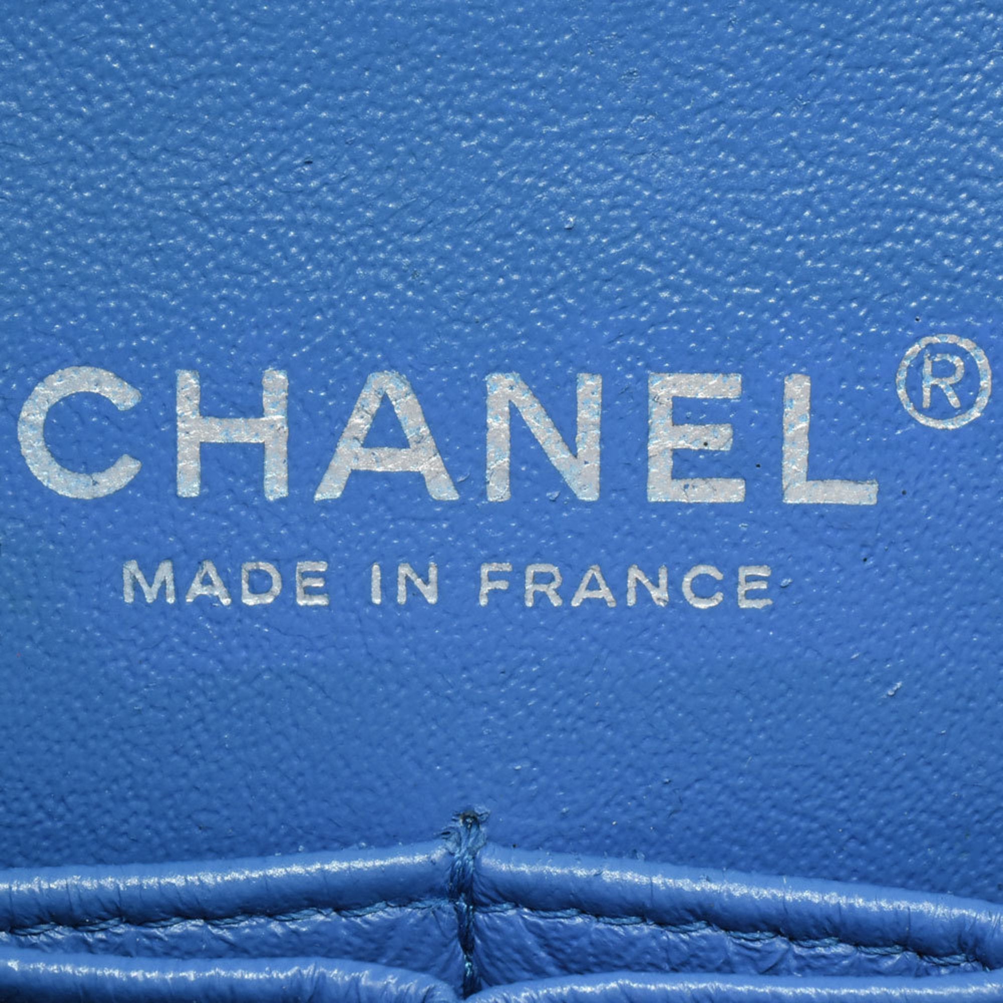 Chanel Blue Suede Shoulder Bag (Pre-Owned)
