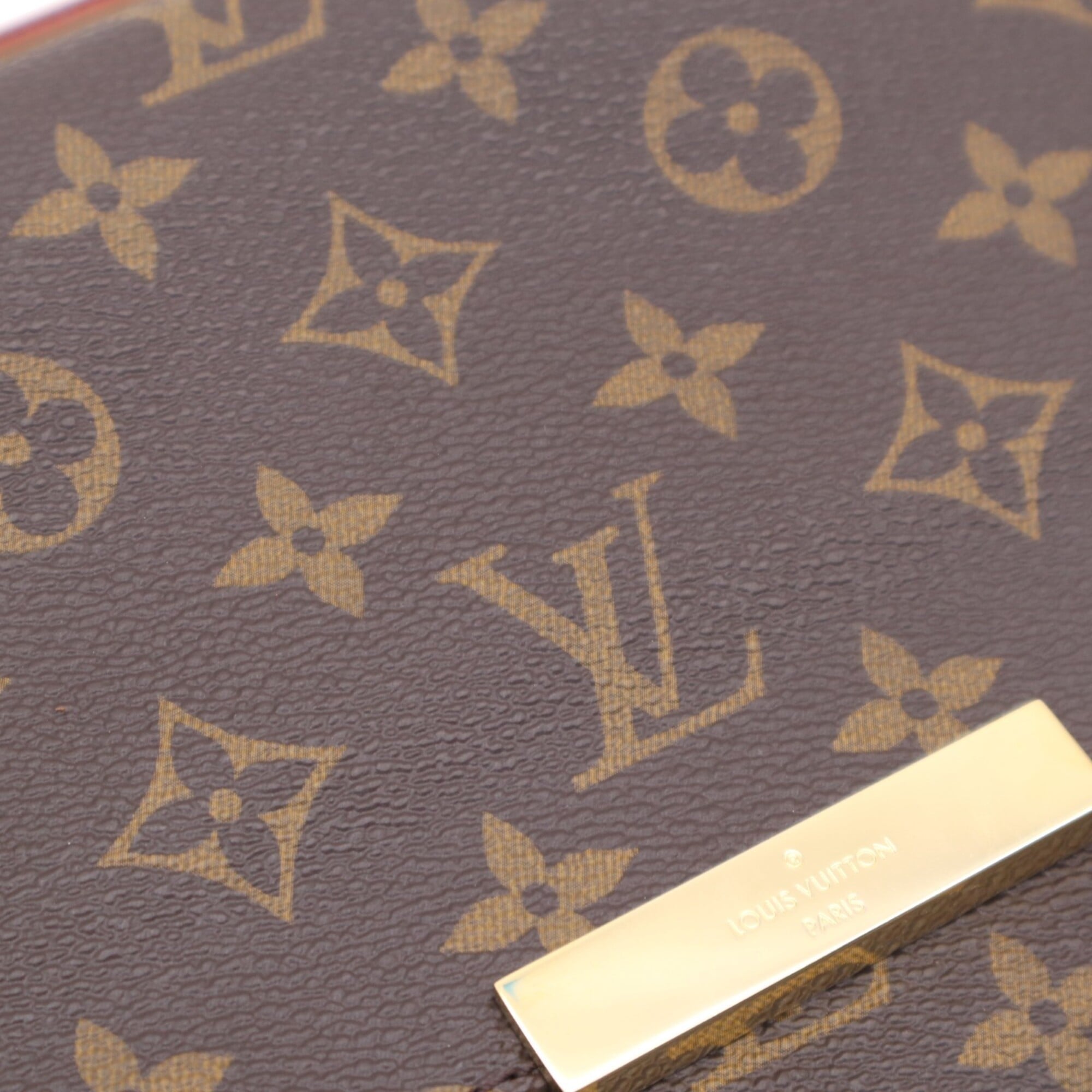 Louis Vuitton Beige Brown Coated Canvas Leather Shoulder Bag (Pre-Owned)
