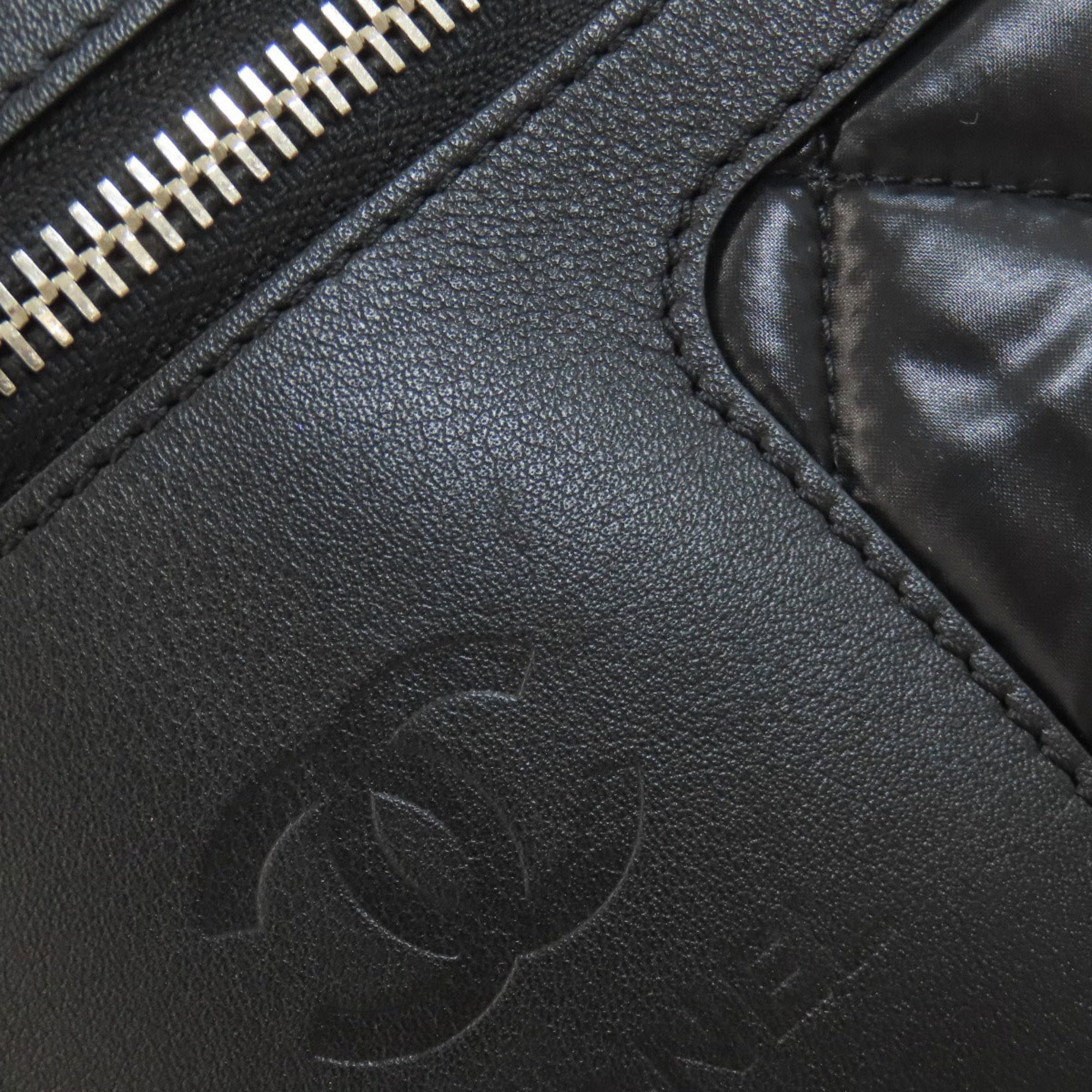 Chanel Black Nylon Backpack (Pre-Owned)