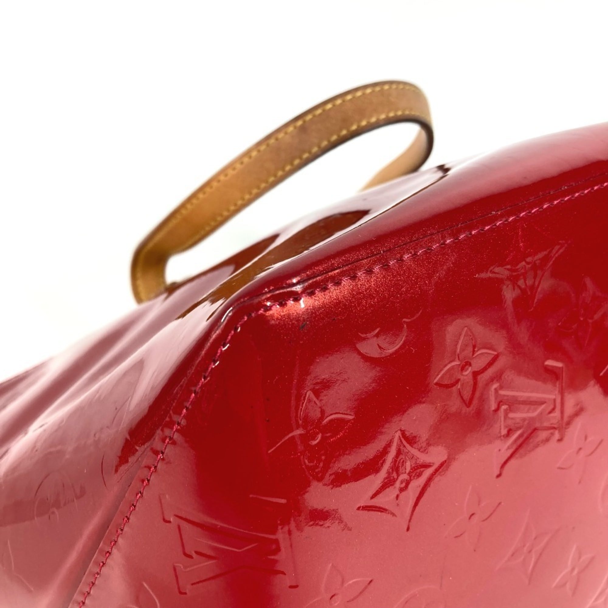Louis Vuitton Pomme D'amour Red Color Monogram Vernis Canvas Shoulder Bag Tote Bag (Pre-Owned)