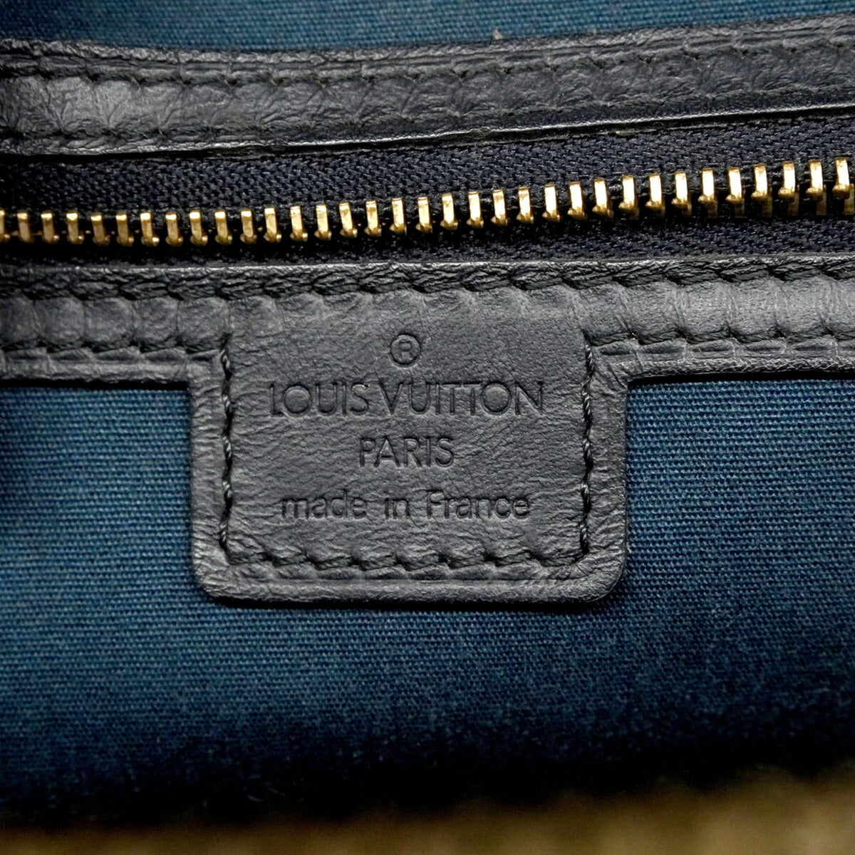 Louis Vuitton Tst Blue Handbag (Pre-Owned)