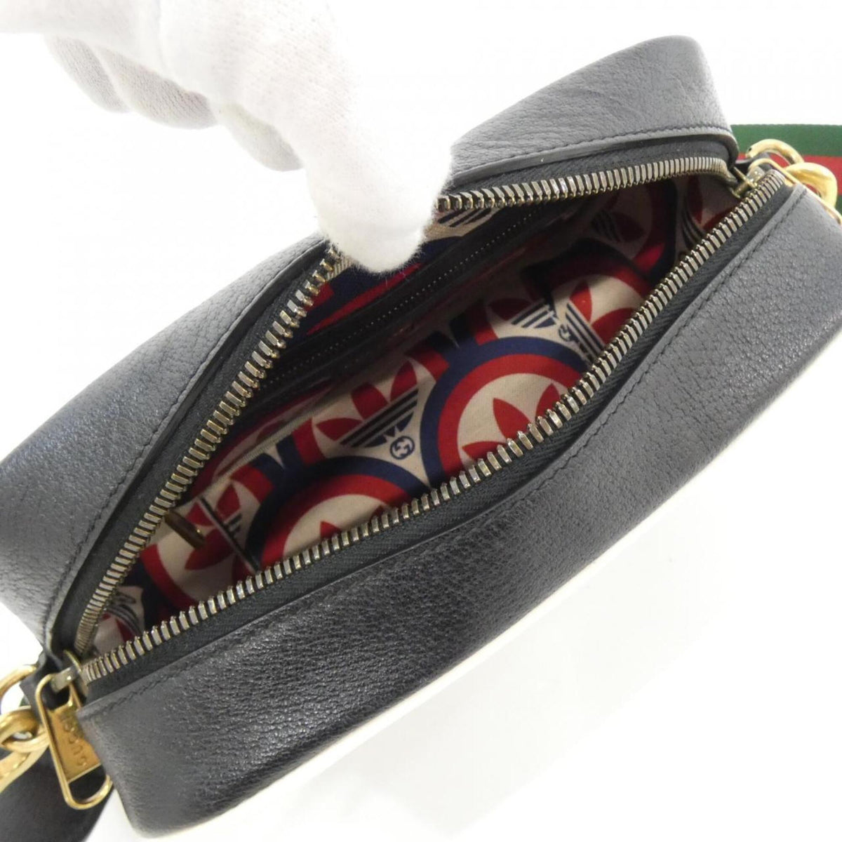 Gucci Black White Leather Shoulder Bag (Pre-Owned)