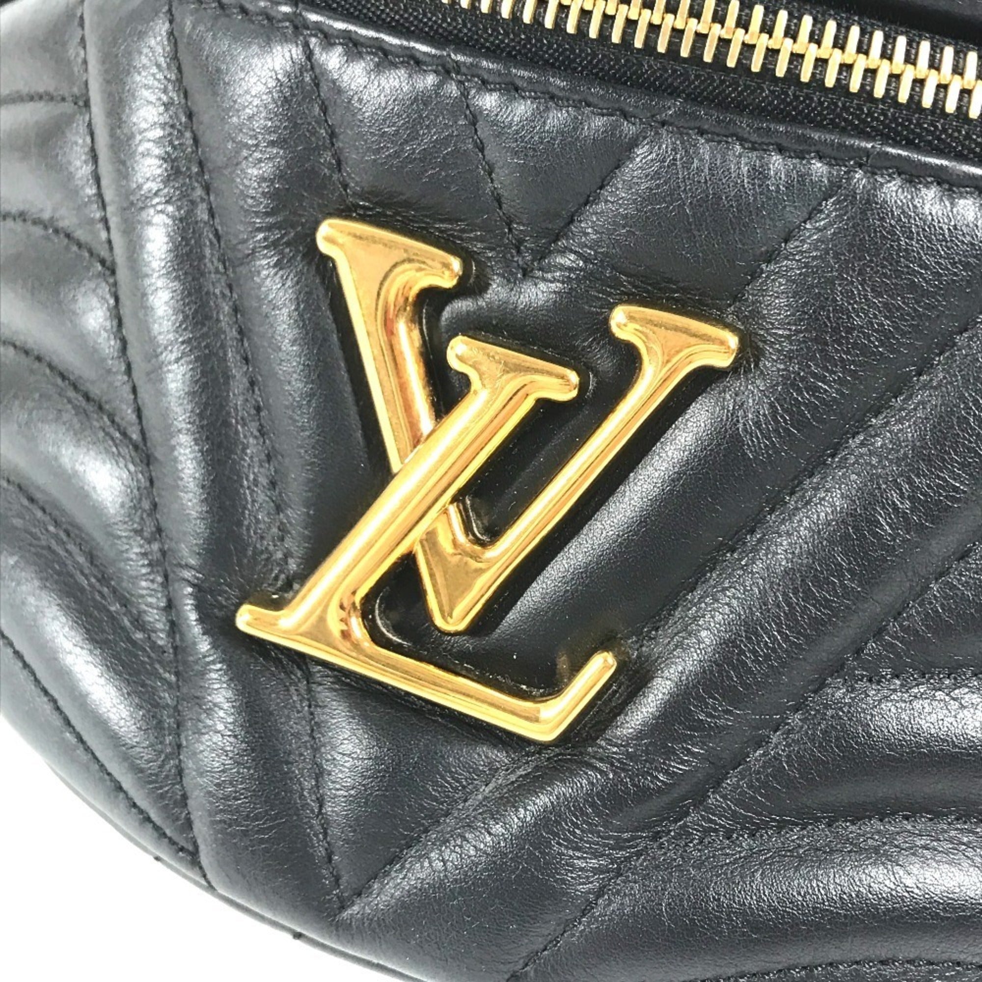 Louis Vuitton Black Leather Fanny Pack Sling Bag (Pre-Owned)
