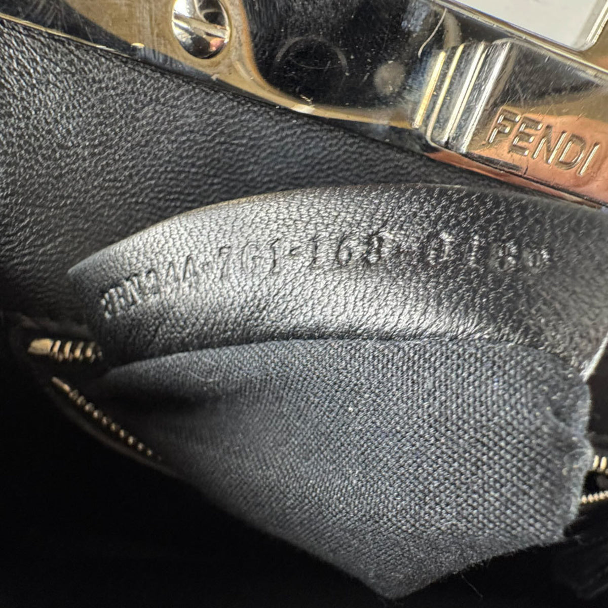 Fendi Black Leather Handbag Shoulder Bag (Pre-Owned)