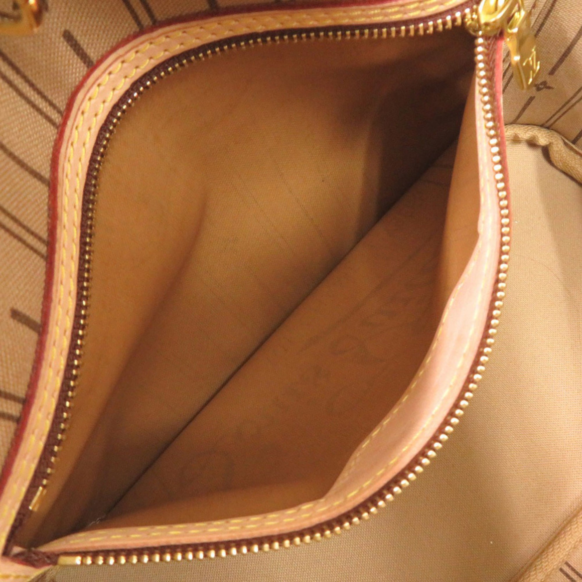 Louis Vuitton Beige Monogram Monogram Tote Bag (Pre-Owned)