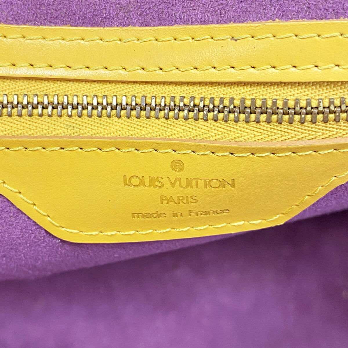 Louis Vuitton Jaune Shoulder Bag (Pre-Owned)
