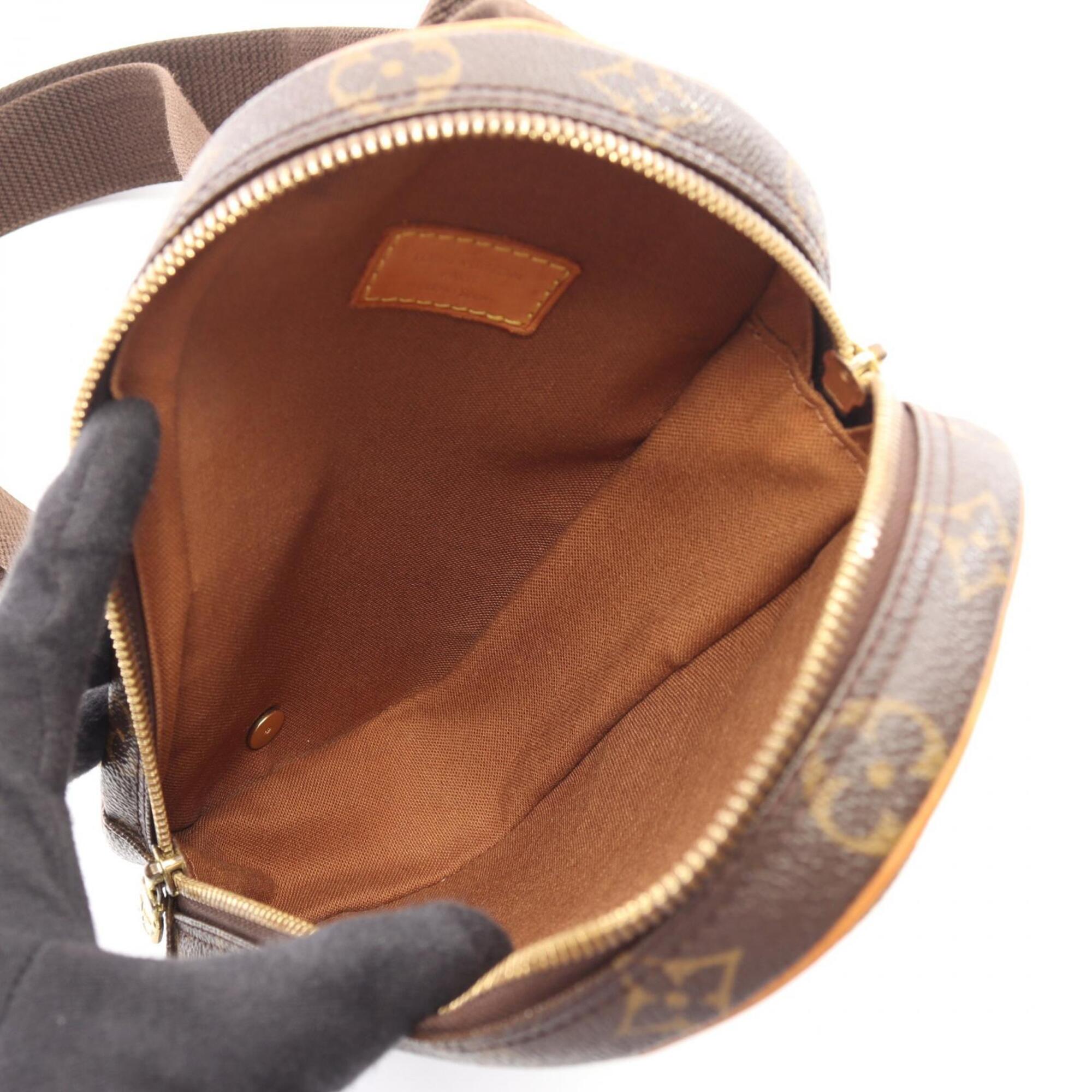 Louis Vuitton Brown Coated Canvas Leather Fanny Pack Handbag (Pre-Owned)