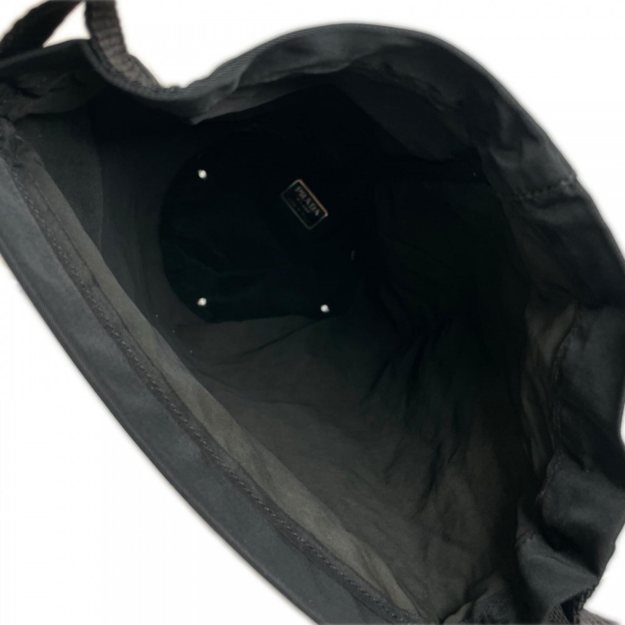 Prada Black Nylon Shoulder Bag (Pre-Owned)