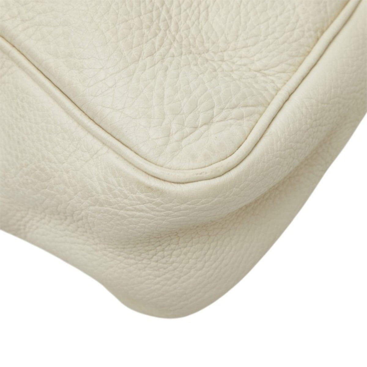 Gucci Gg Canvas Beige Ivory Gg Canvas Leather Handbag Shoulder Bag (Pre-Owned)