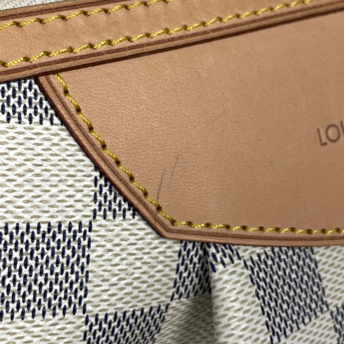 Louis Vuitton White Damier Azur Shoulder Bag (Pre-Owned)