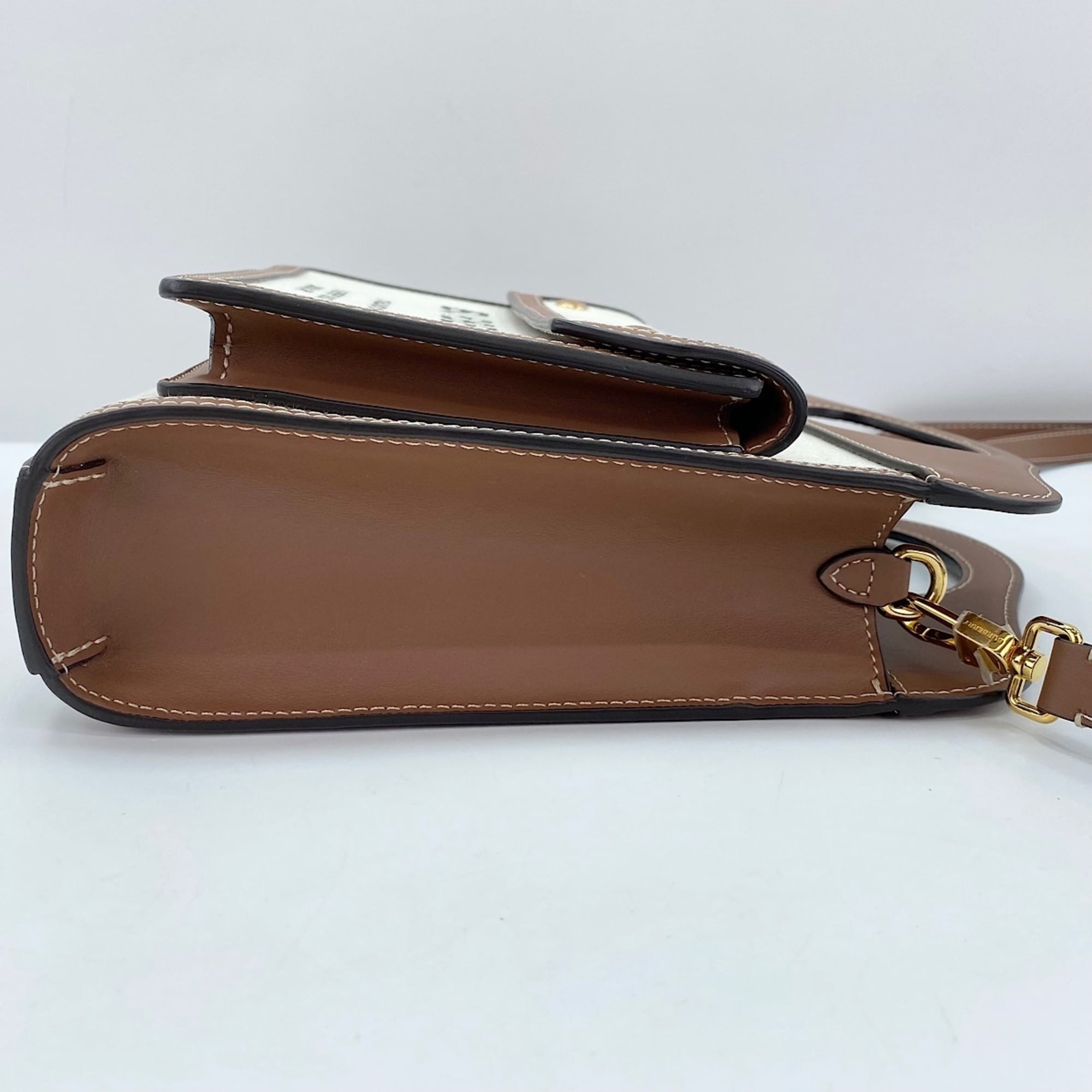 Burberry Brown Canvas Handbag (Pre-Owned)