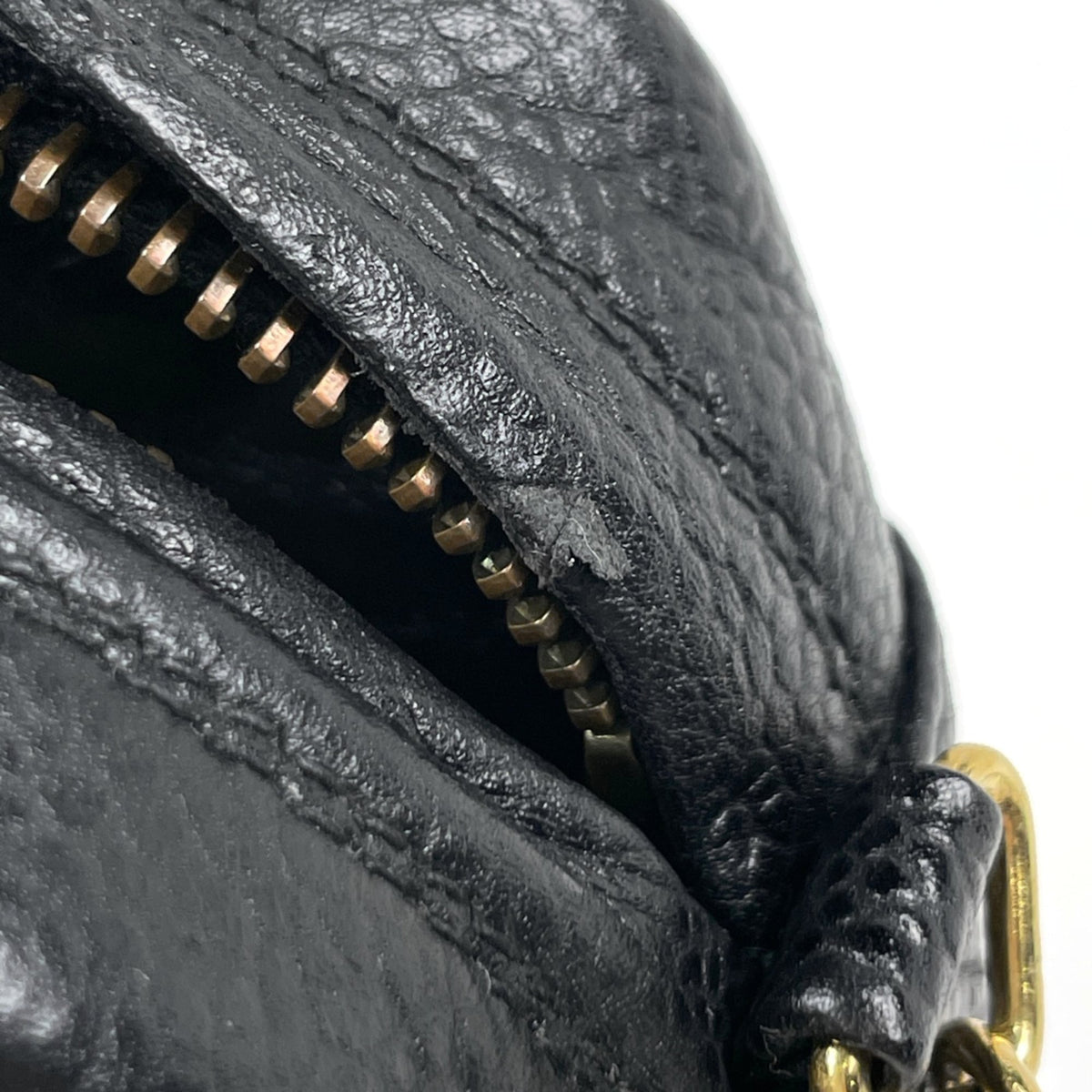 Chanel Matelasse Black Grained Calfskin Shoulder Bag (Pre-Owned)