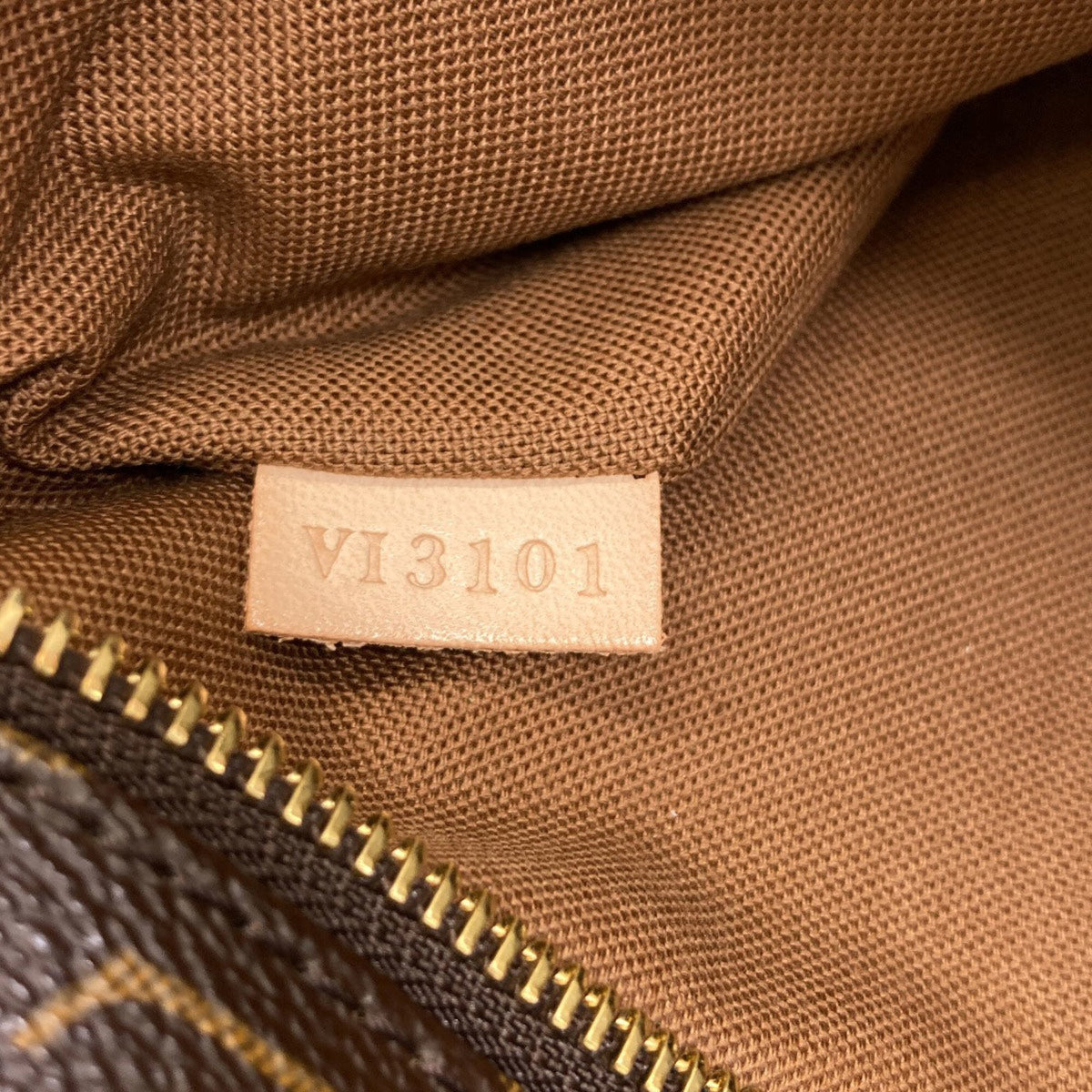 Louis Vuitton Monogram Monogram Shoulder Bag (Pre-Owned)