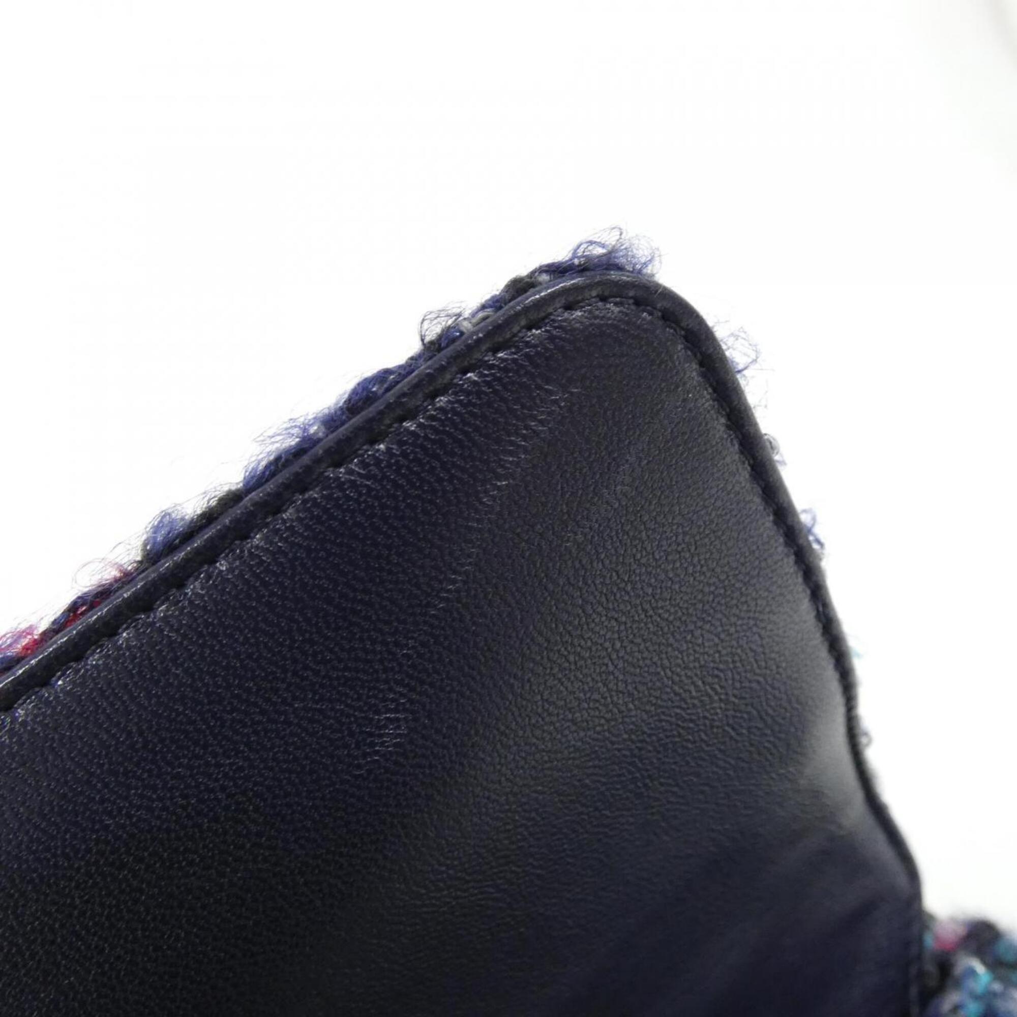 Chanel Multi-Color Navy Tweed Shoulder Bag (Pre-Owned)