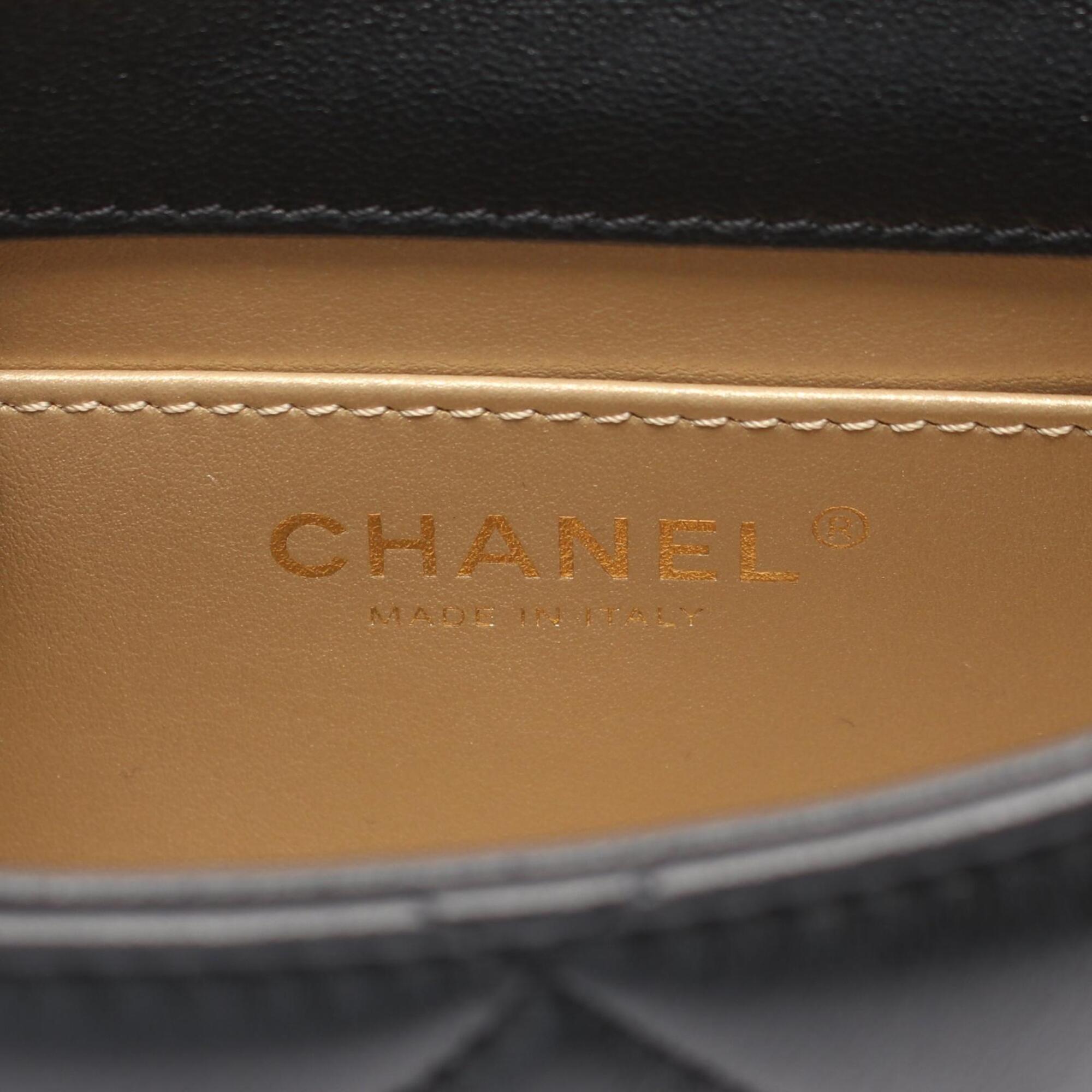 Chanel Black Leather Handbag Shoulder Bag (Pre-Owned)
