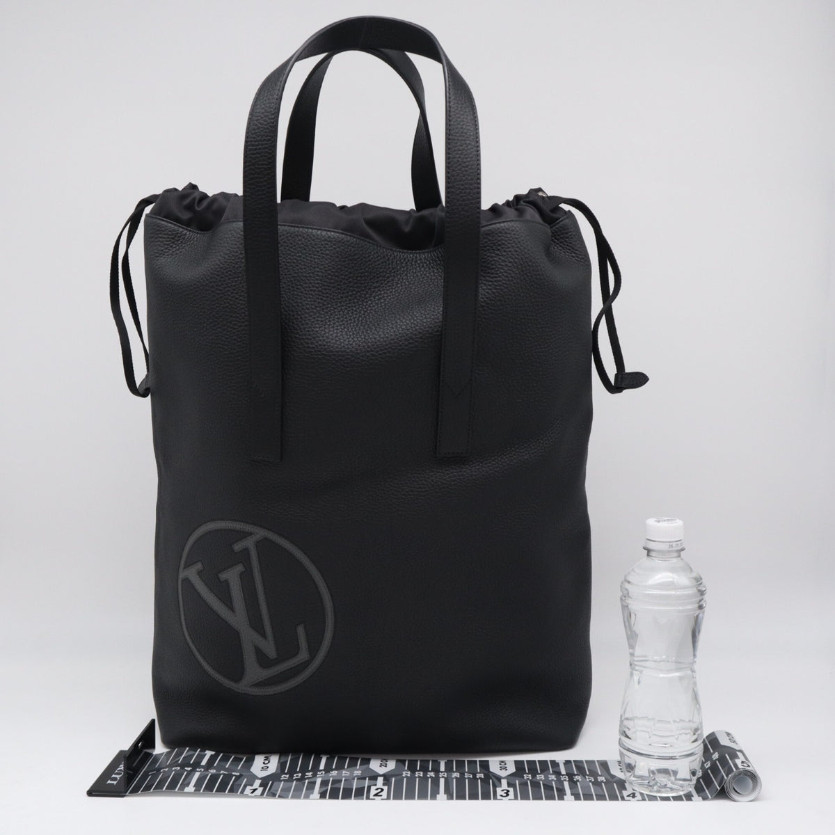 Louis Vuitton Black Gray Leather Tote Bag (Pre-Owned)