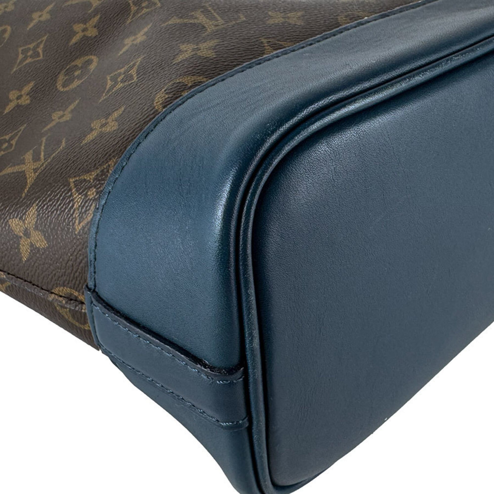 Louis Vuitton Brown Green Monogram Monogram Handbag (Pre-Owned)