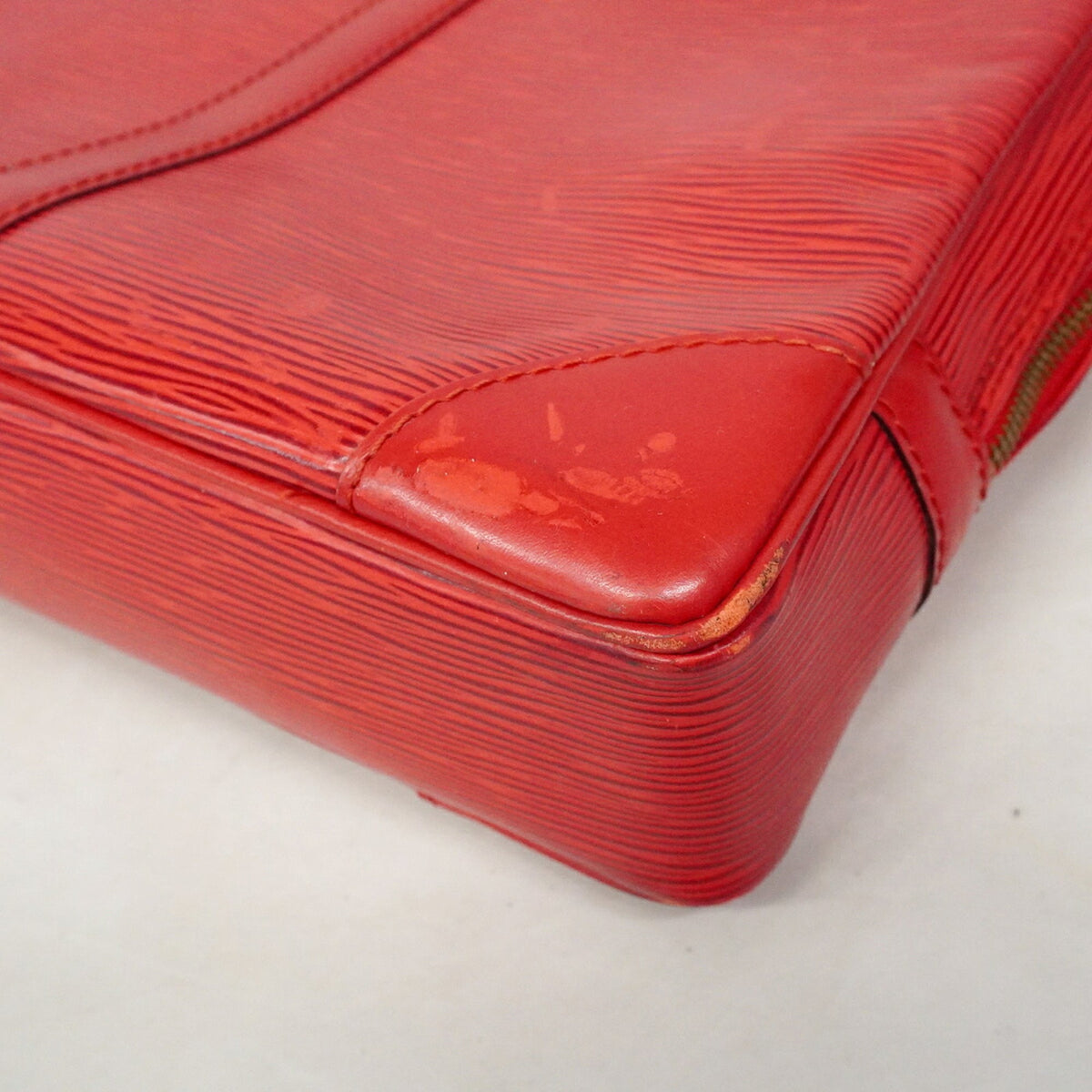 Louis Vuitton Castilian Red Briefcase (Pre-Owned)