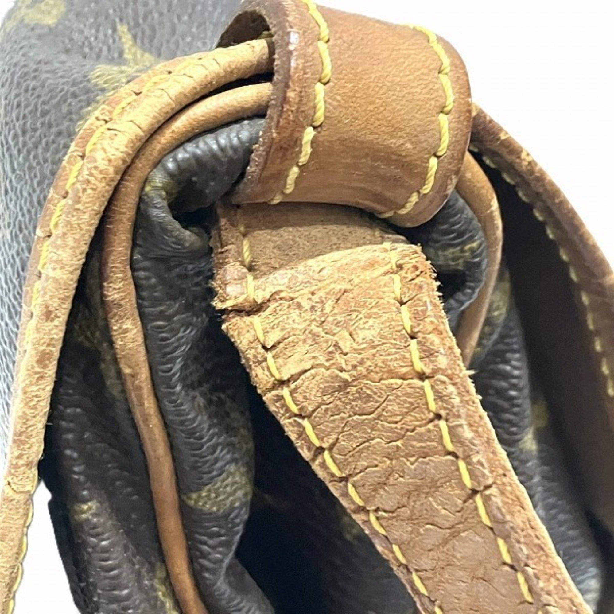 Louis Vuitton Brown Monogram Handbag Shoulder Bag (Pre-Owned)